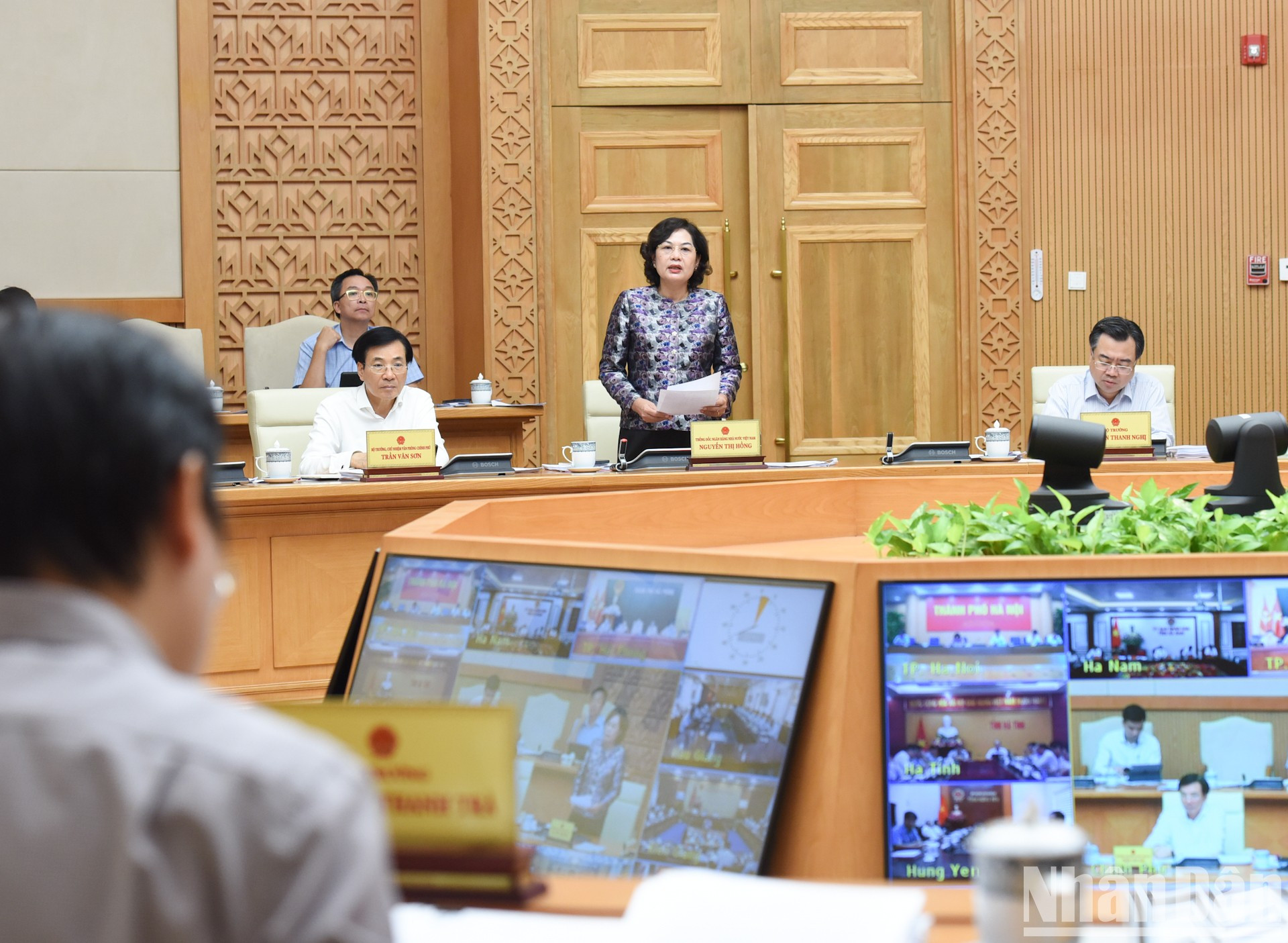 La gobernadora del Banco Estatal de Vietnam, Nguyen Thi Hong. La gobernadora del Banco Estatal de Vietnam, Nguyen Thi Hong.