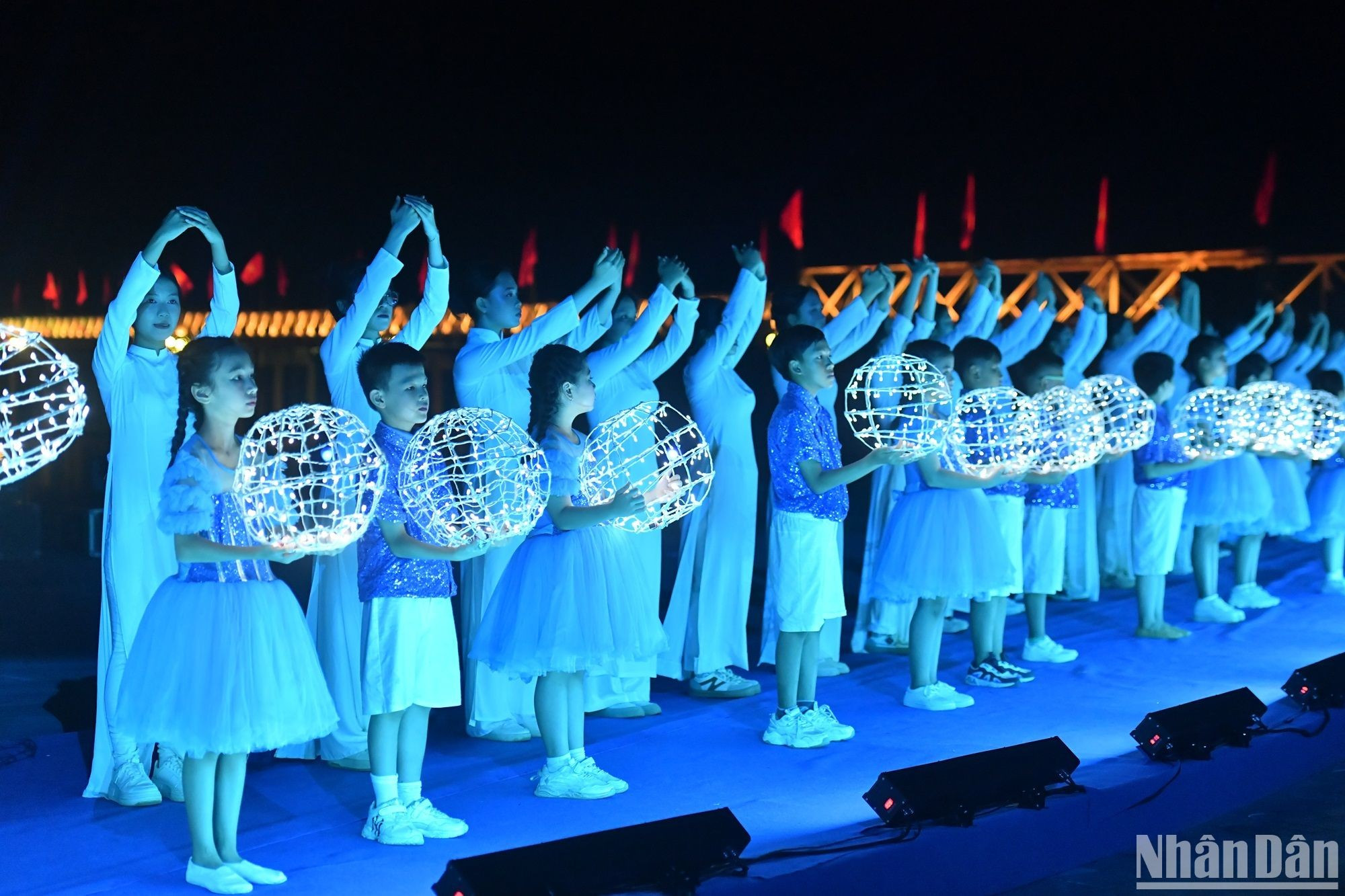 El propósito del evento es honrar el valor de la paz, hacer un llamamiento a todos para que luchen, preserven y construyan una vida pacífica, próspera y sostenible al servicio de la patria, el país y la humanidad, rendir homenaje a los heroicos fallenos que consagraron su vida por la independencia del país y conmemorar las dolorosas pérdidas causadas por la guerra. El propósito del evento es honrar el valor de la paz, hacer un llamamiento a todos para que luchen, preserven y construyan una vida pacífica, próspera y sostenible al servicio de la patria, el país y la humanidad, rendir homenaje a los heroicos fallenos que consagraron su vida por la independencia del país y conmemorar las dolorosas pérdidas causadas por la guerra.