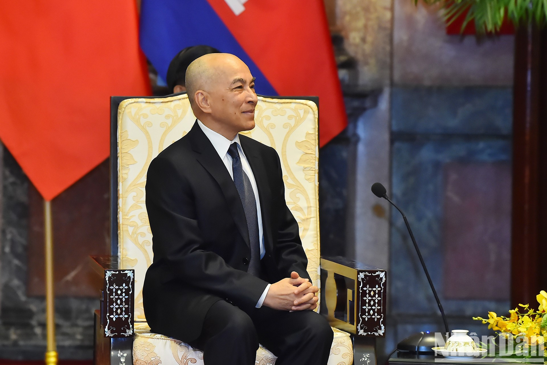 El rey camboyano, Norodom Sihamoni, interviene en la cita. El rey camboyano, Norodom Sihamoni, interviene en la cita.