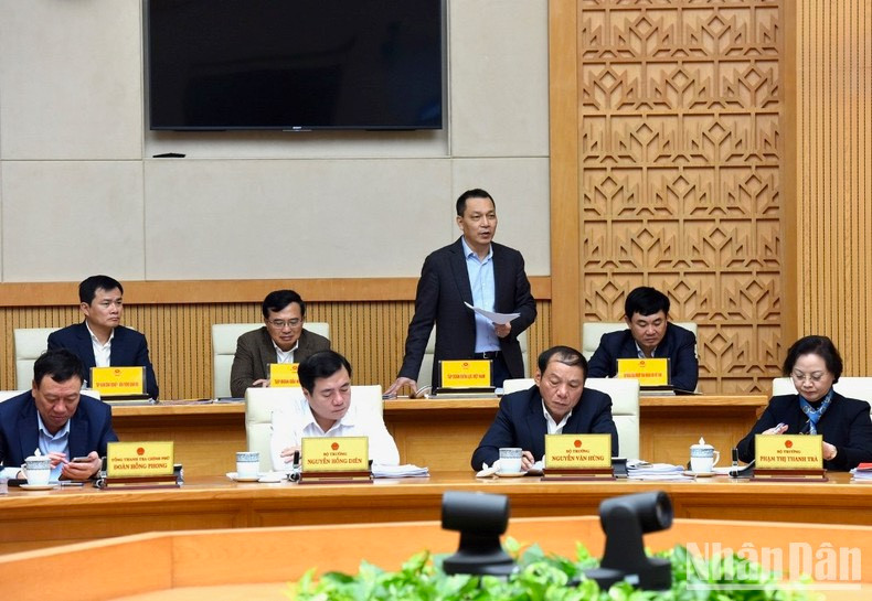 El presidente de la junta directiva de la Corporación de Electricidad de Vietnam, Dang Hoang An.