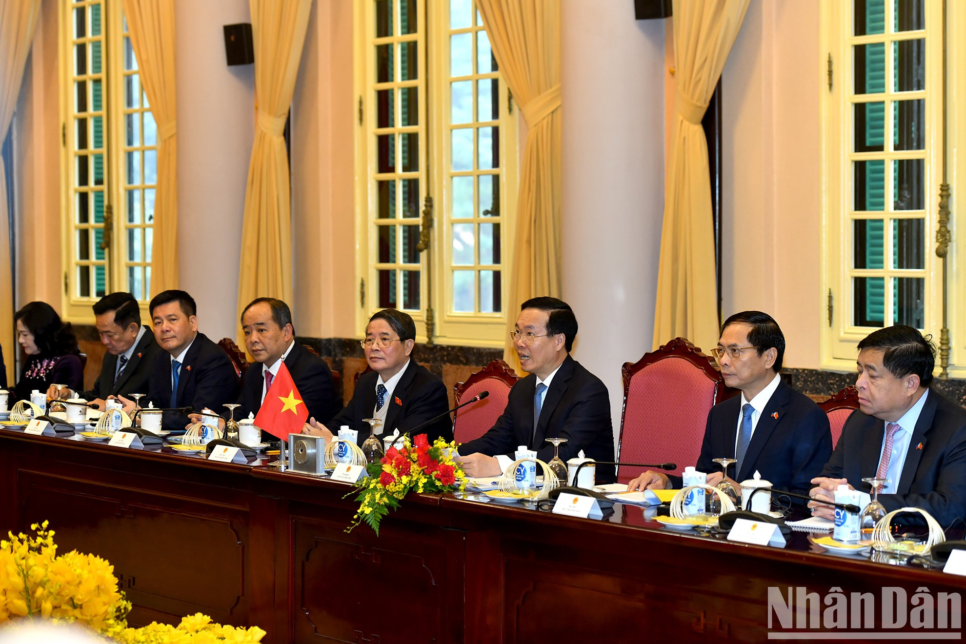 Delegación vietnamita de alto rango. Delegación vietnamita de alto rango.