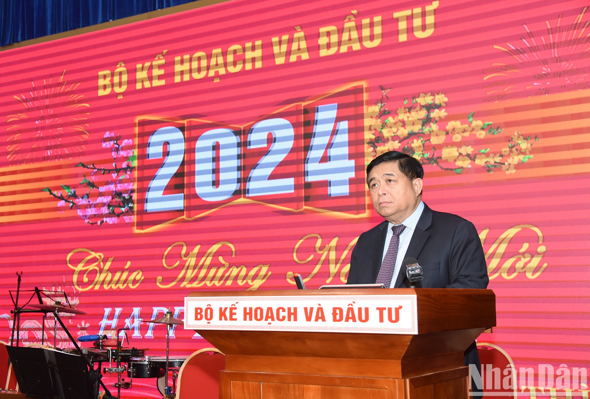 El ministro de Planificación e Inversión, Nguyen Chi Dung. El ministro de Planificación e Inversión, Nguyen Chi Dung.