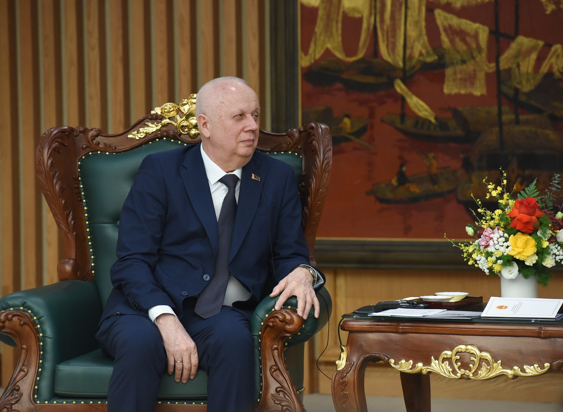 El viceprimer ministro de Belarús, Anatoly Sivak, interviene en la cita. El viceprimer ministro de Belarús, Anatoly Sivak, interviene en la cita.