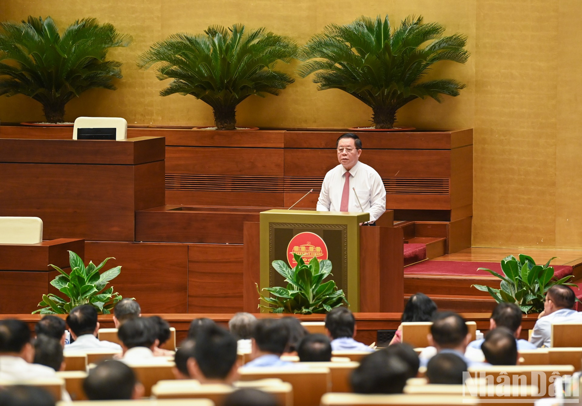 El jefe de la Comisión de Comunicación y Educación del Comité Central del Partido Comunista de Vietnam, Nguyen Trong Nghia. El jefe de la Comisión de Comunicación y Educación del Comité Central del Partido Comunista de Vietnam, Nguyen Trong Nghia.