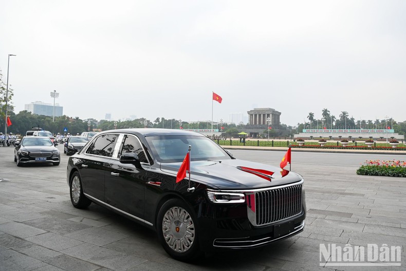 La delegación a alto nivel de China llega a la sede de la ANV.