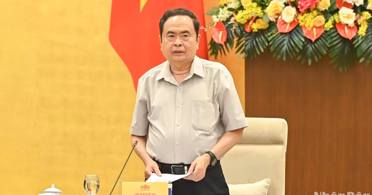 [Foto] Presidente del Parlamento vietnamita se reúne con líderes de Can Tho, Hau Giang y Soc Trang