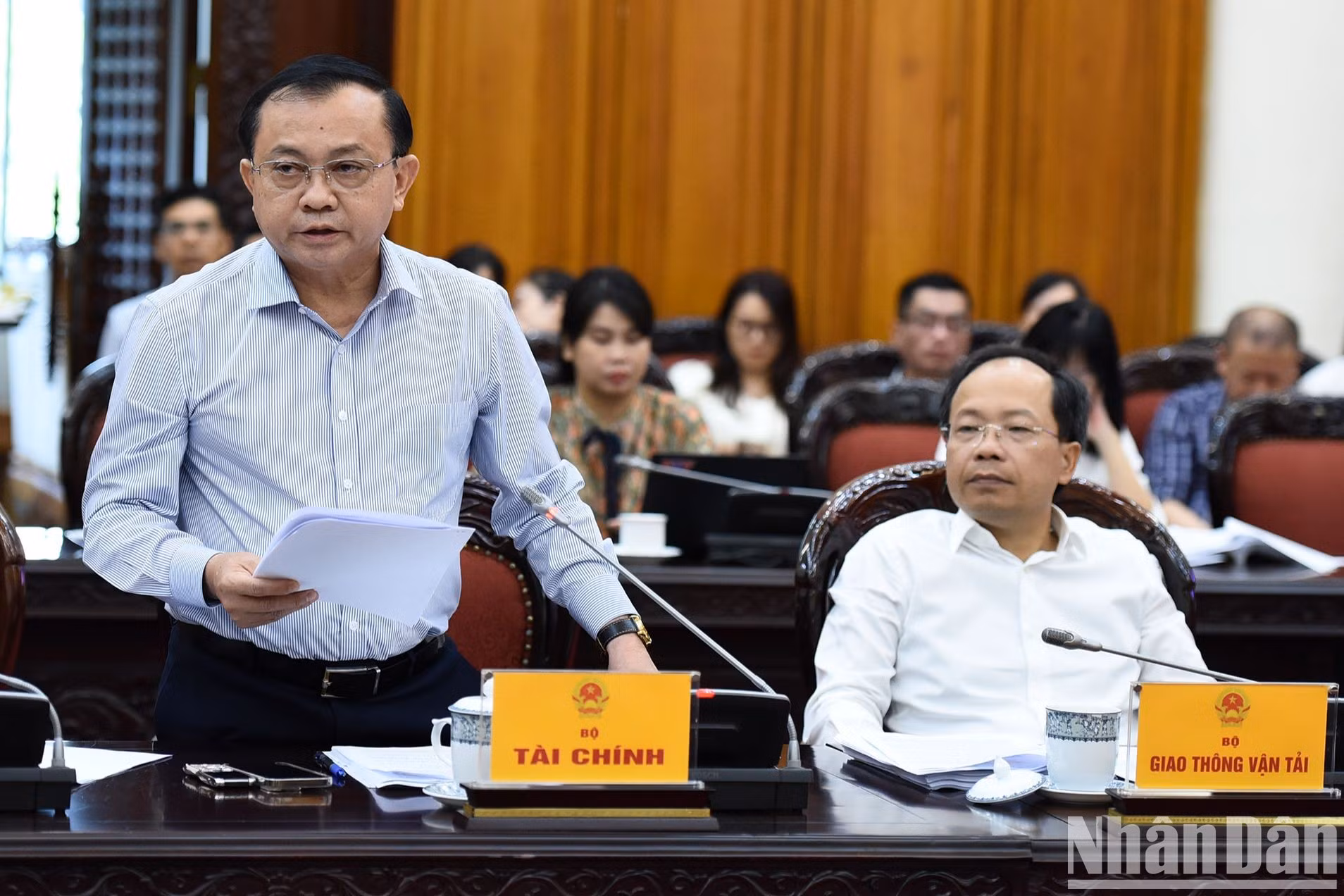 El viceministro de Finanzas Le Tan Can.