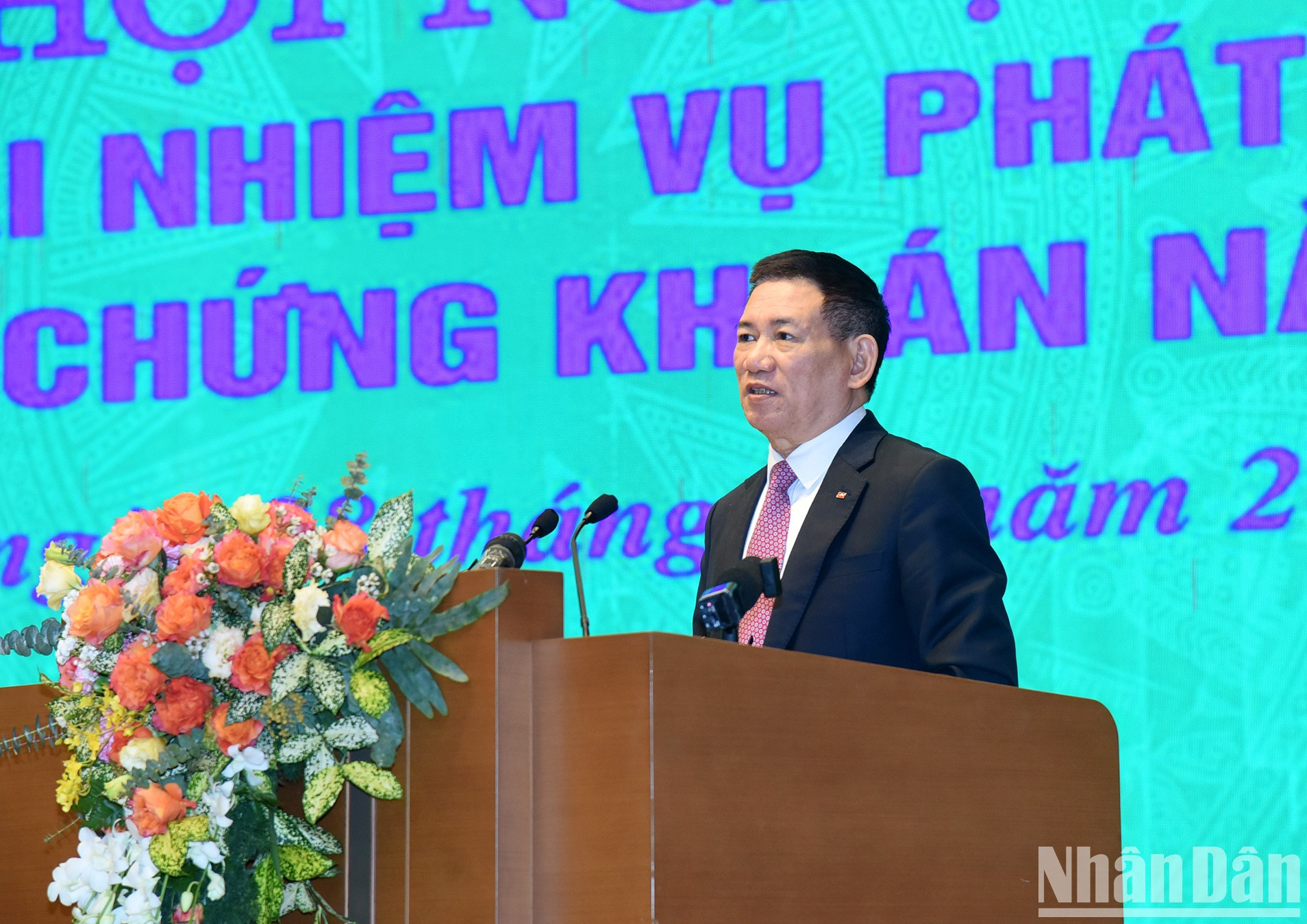 El ministro de Finanzas, Ho Duc Phoc. El ministro de Finanzas, Ho Duc Phoc.