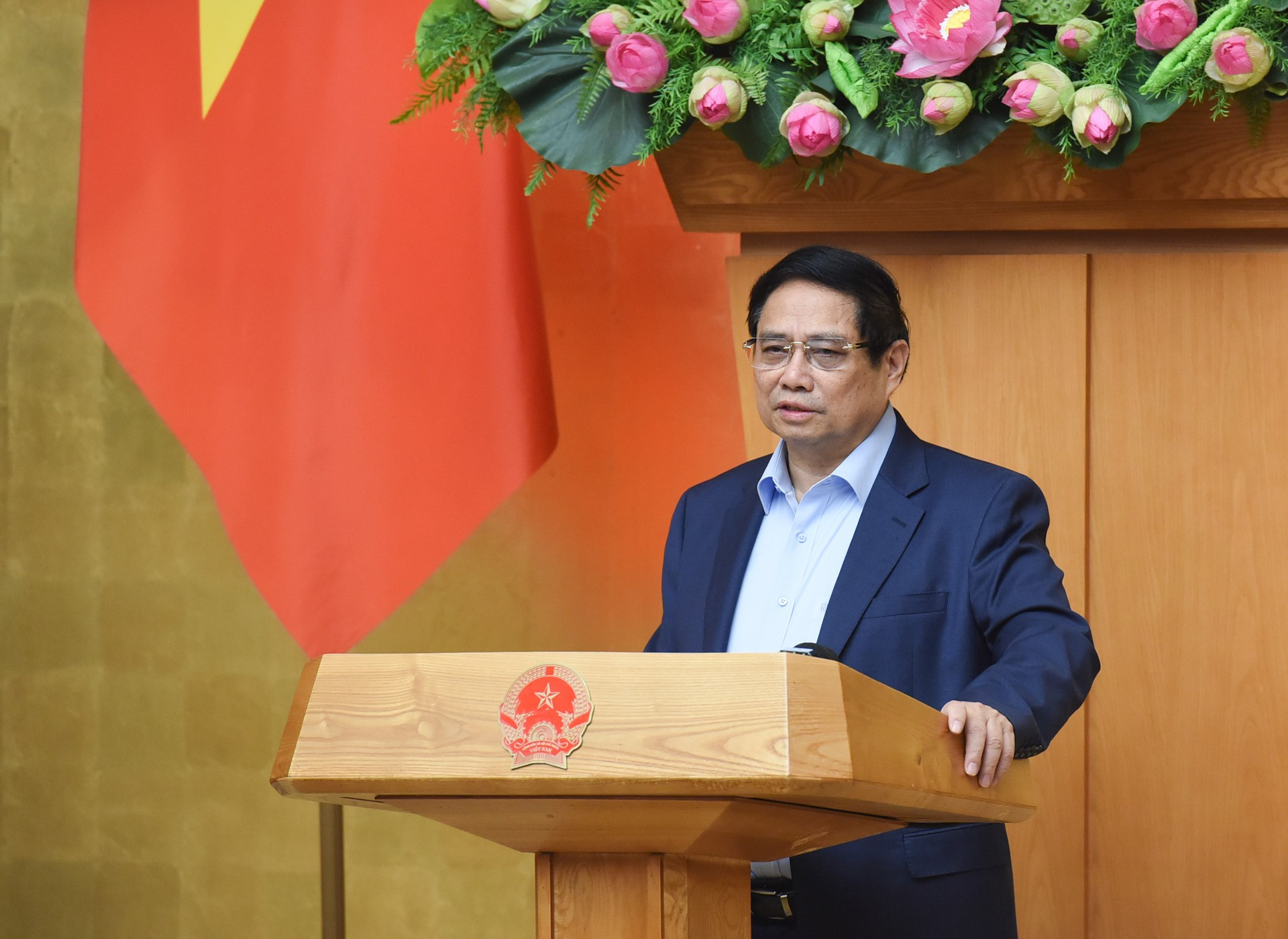 El primer ministro de Vietnam, Pham Minh Chinh, habla en la cita.