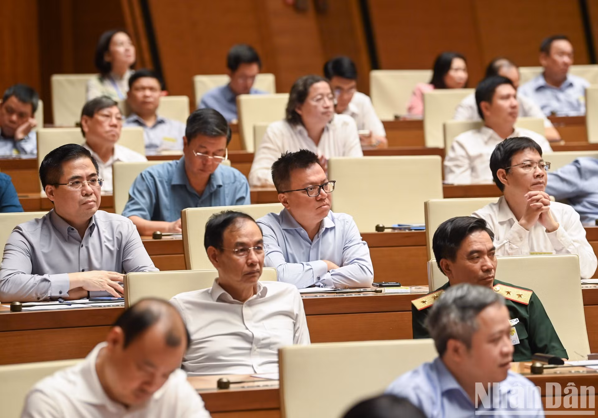 Asistentes a la conferencia. Asistentes a la conferencia.