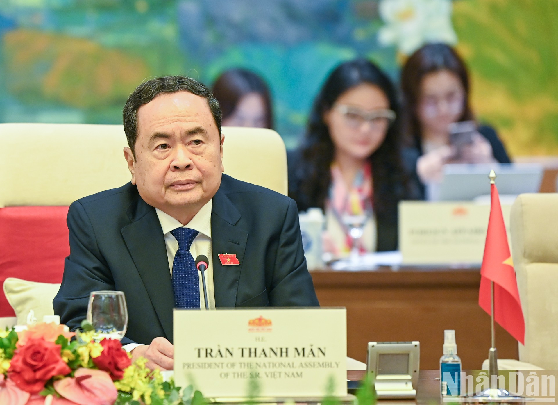El presidente de la Asamblea Nacional de Vietnam, Tran Thanh Man, en la cita.