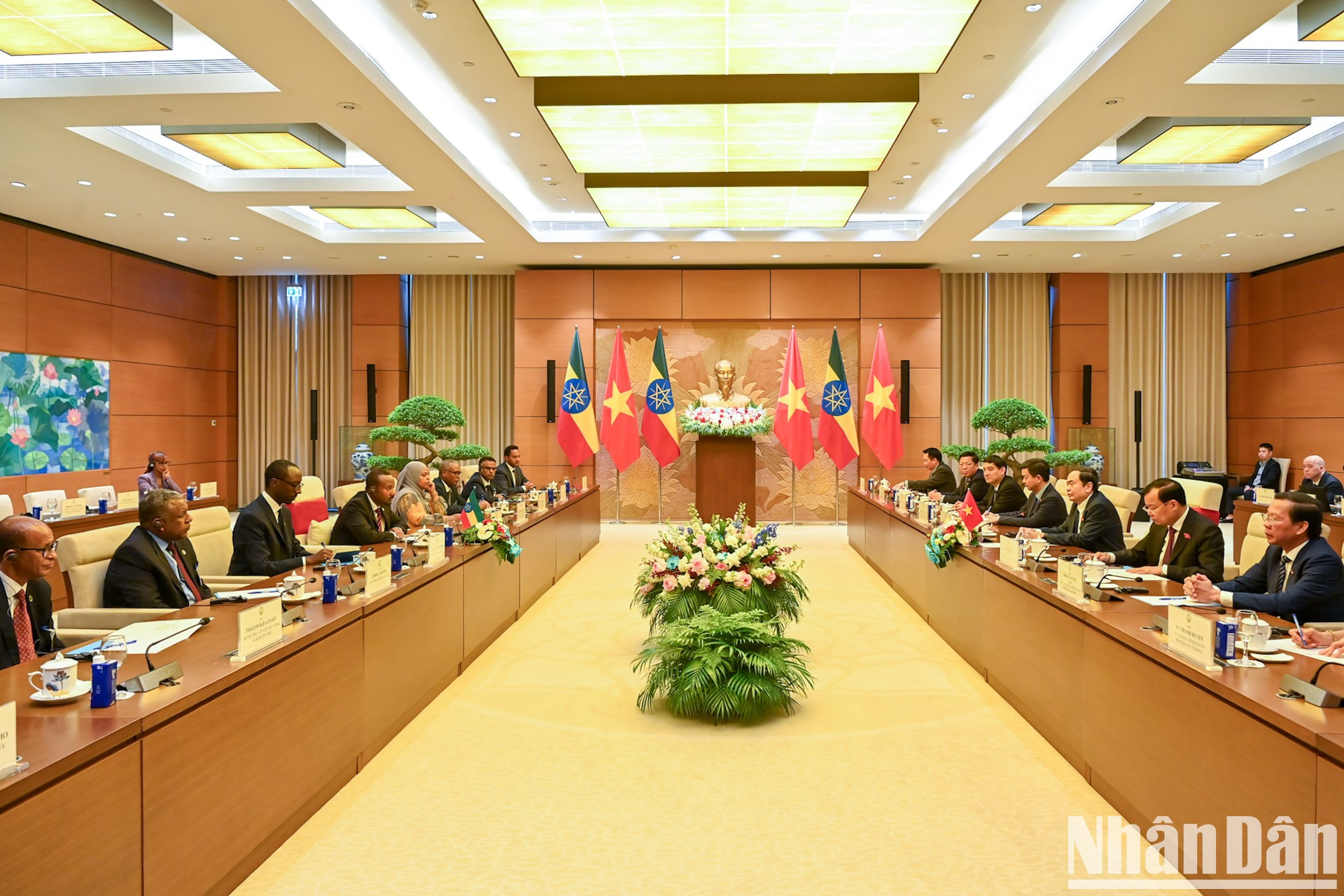 Vista del encuentro. Vista del encuentro.