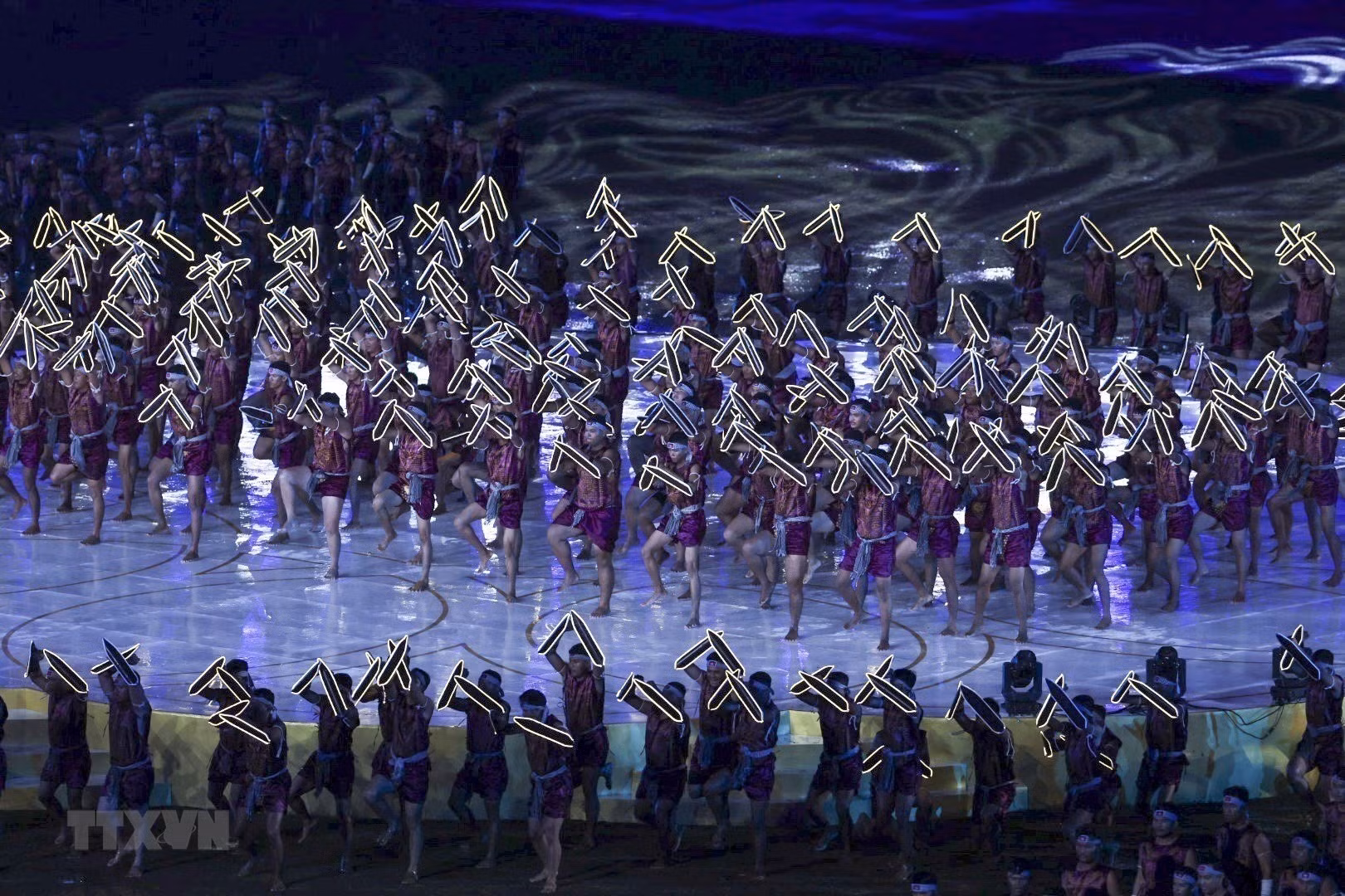 Actuación del arte marcial tradicional camboyano Kun Bokator. Actuación del arte marcial tradicional camboyano Kun Bokator.