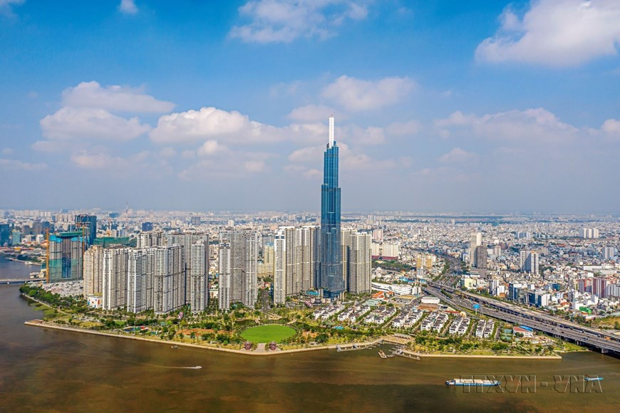 Panorama del edificio Landmark 81, donde se encuentran el hotel Vinpearl Luxury Landmark 81 y el mirador de Landmark 81 SkyView, el más alto del Sudeste Asiático. (Foto: VNA) Panorama del edificio Landmark 81, donde se encuentran el hotel Vinpearl Luxury Landmark 81 y el mirador de Landmark 81 SkyView, el más alto del Sudeste Asiático. (Foto: VNA)