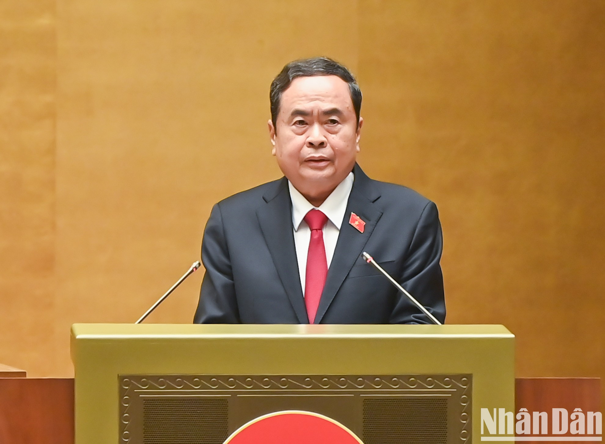 El titular de la ANV, Tran Thanh Man, informó que entre los temas clave que se abordarán los diputados se encuentran la reforma constitucional, la elaboración de legislaciones, la supervisión del gobierno y la toma de decisiones sobre asuntos estratégicos para el país.