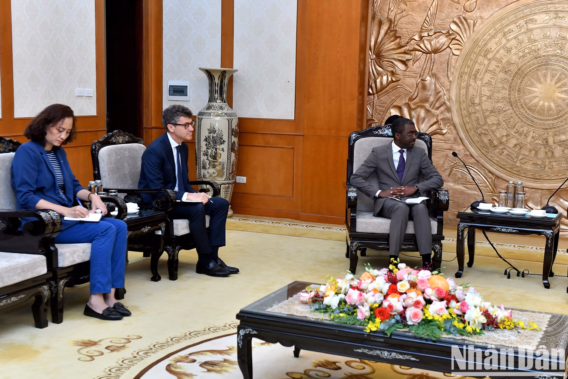 El director del Centro del Patrimonio Mundial de la Unesco, Lazare Eloundou Assomo, habla en la cita.