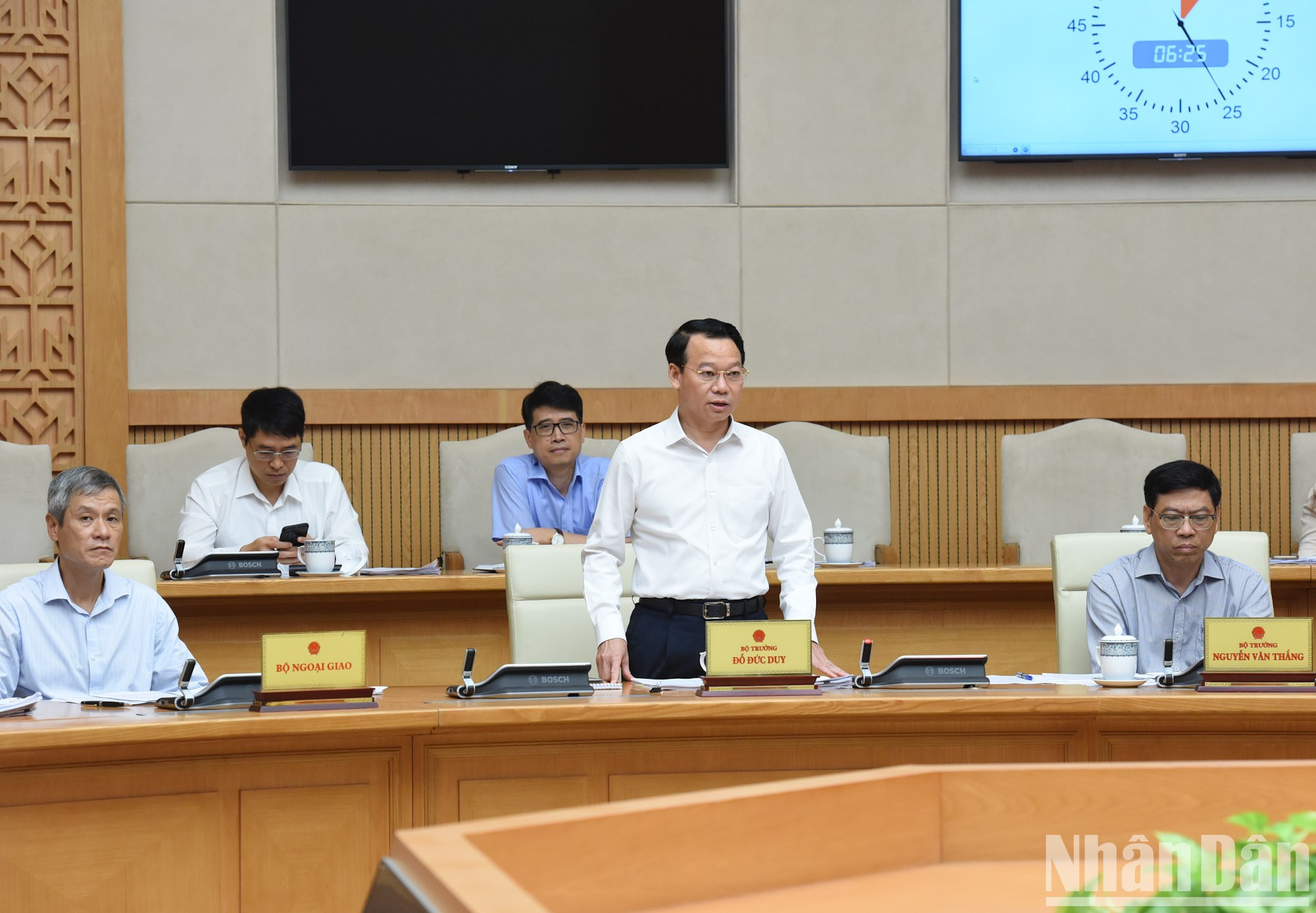 El ministro de Recursos Naturales y Medio Ambiente, Do Duc Duy. El ministro de Recursos Naturales y Medio Ambiente, Do Duc Duy.