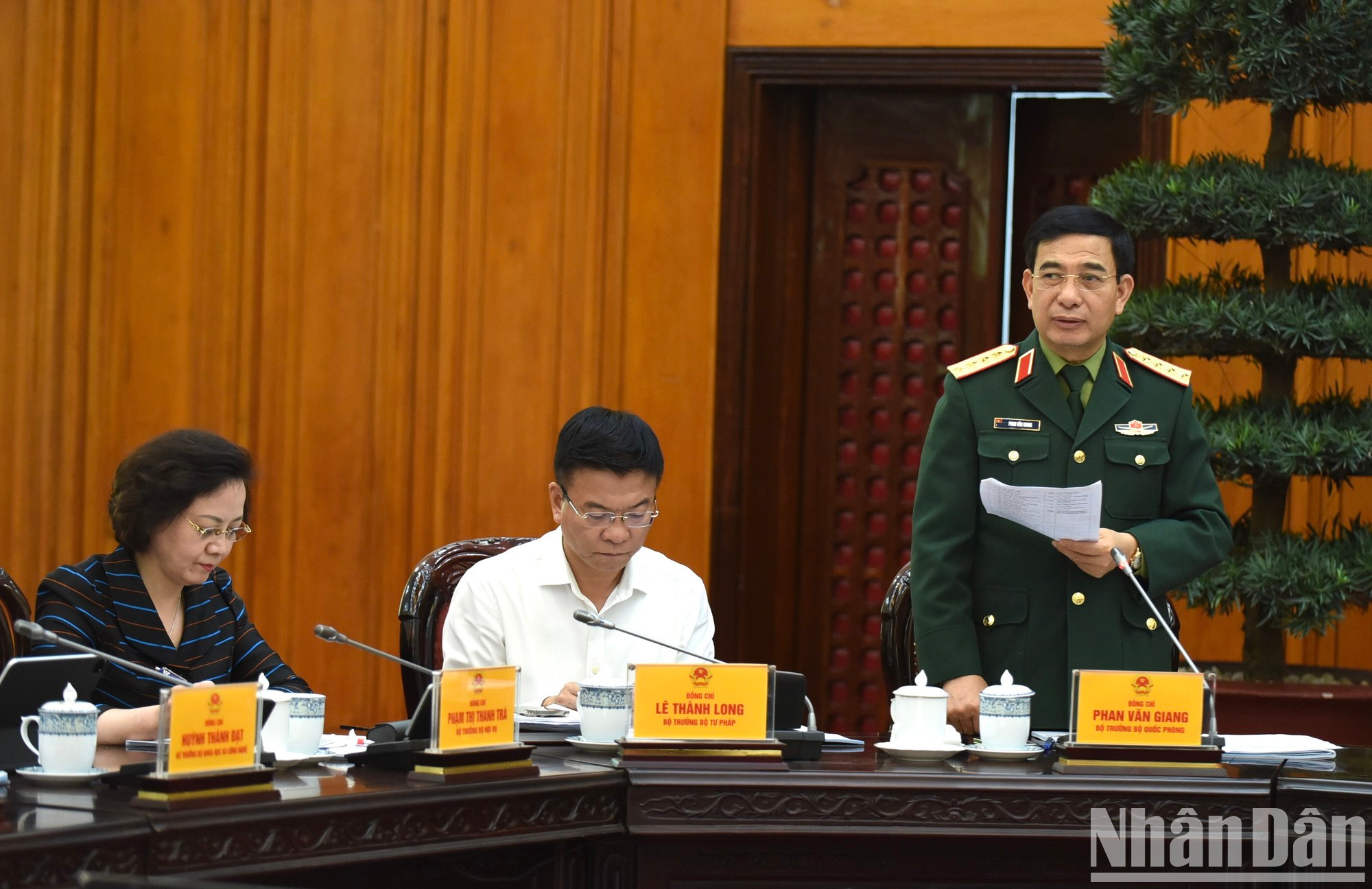 El ministro de Defensa Nacional, Phan Van Giang. El ministro de Defensa Nacional, Phan Van Giang.