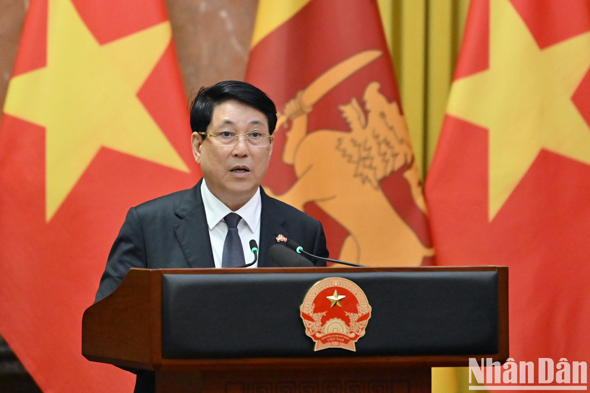 El jefe del Estado vietnamita, Luong Cuong, habla en la cita.