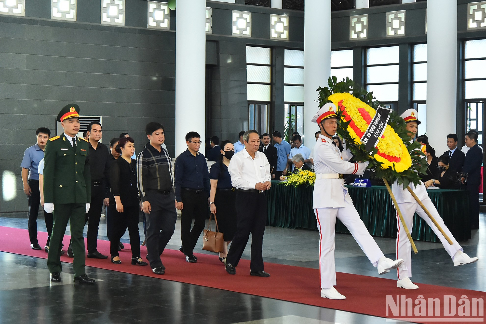La delegación de la Comisión de Organización del Comité Central del PCV. La delegación de la Comisión de Organización del Comité Central del PCV.