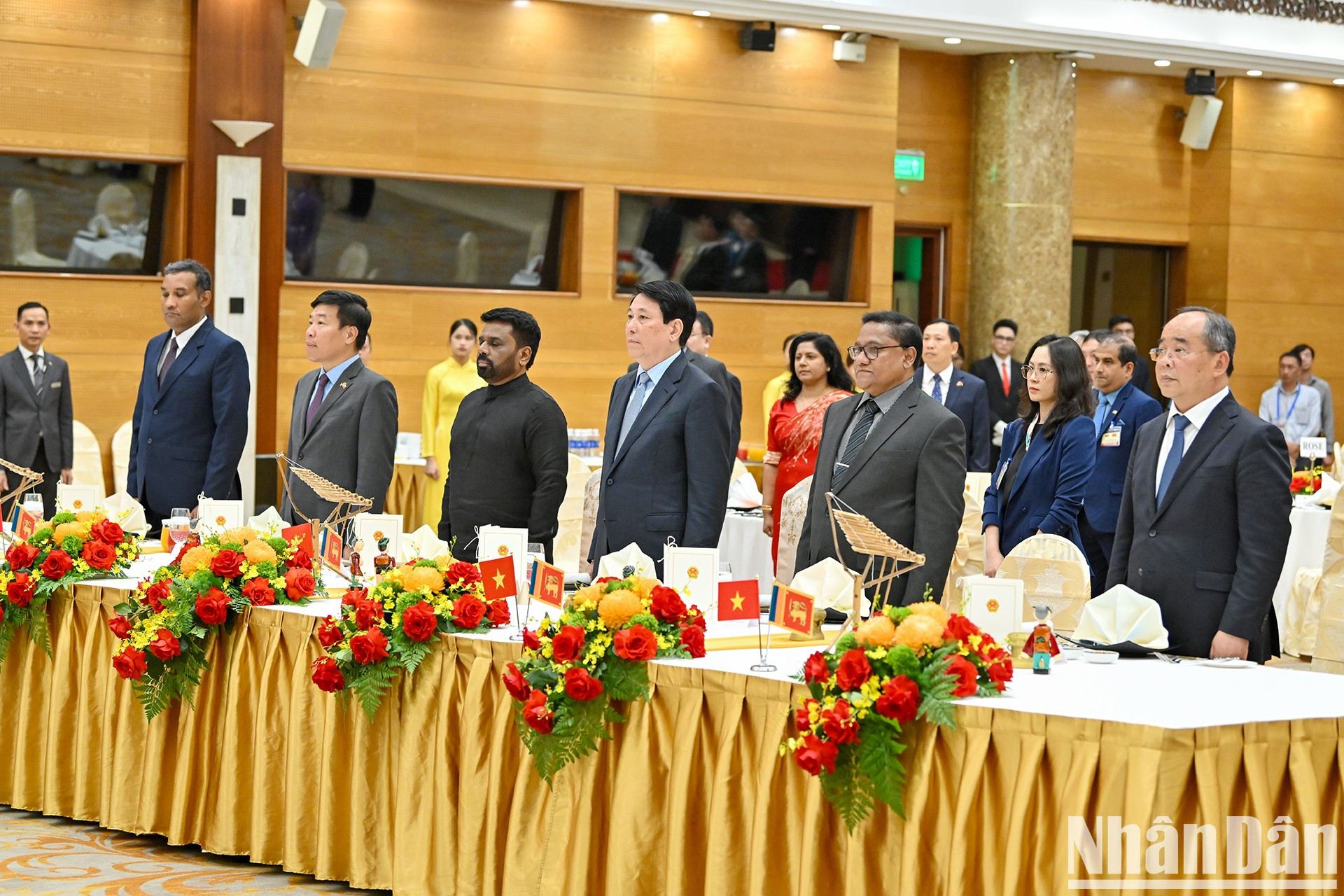 En el banquete en honor.