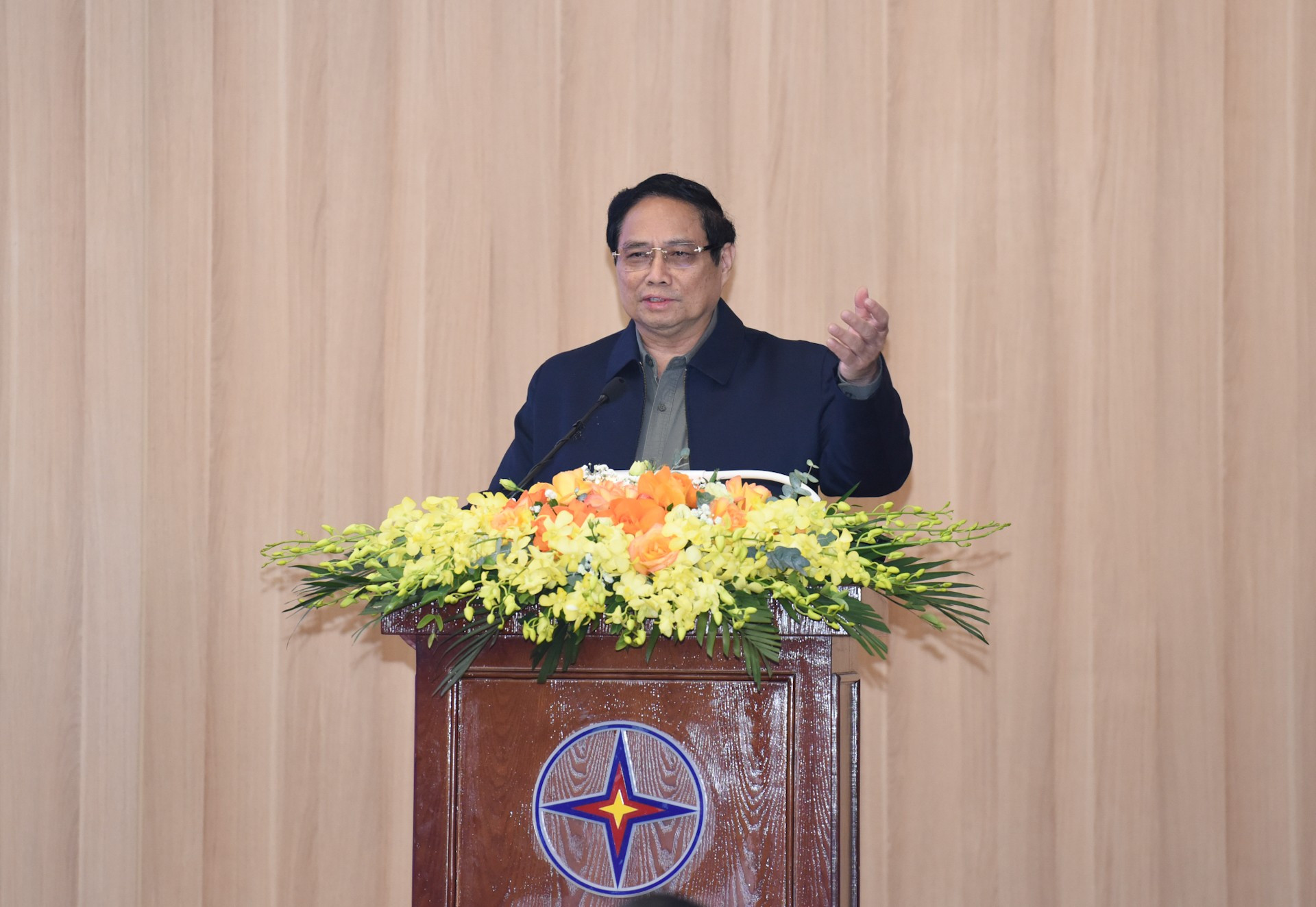 El premier vietnamita Pham Minh Chinh habla en la cita. El premier vietnamita Pham Minh Chinh habla en la cita.