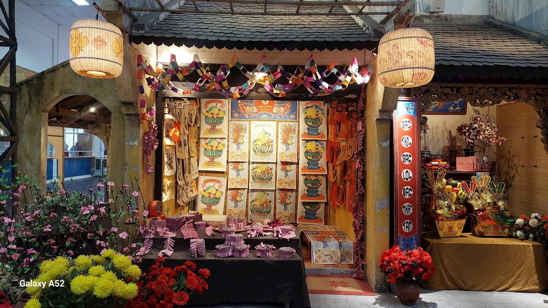 Exposición del Tet en la Ciudadela Antigua de Thang Long. Exposición del Tet en la Ciudadela Antigua de Thang Long.