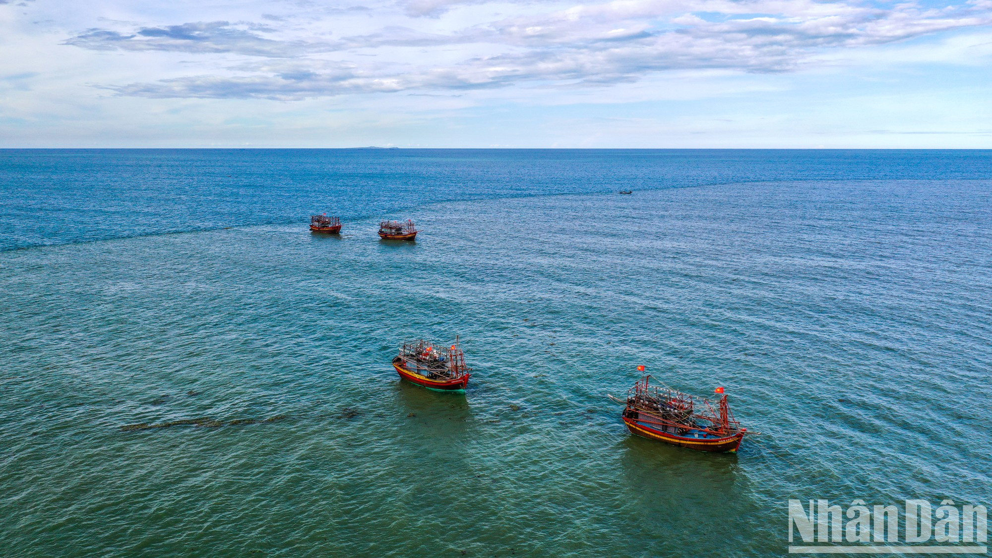 La belleza poética y tranquila de la playa de Cua Tung. La belleza poética y tranquila de la playa de Cua Tung.