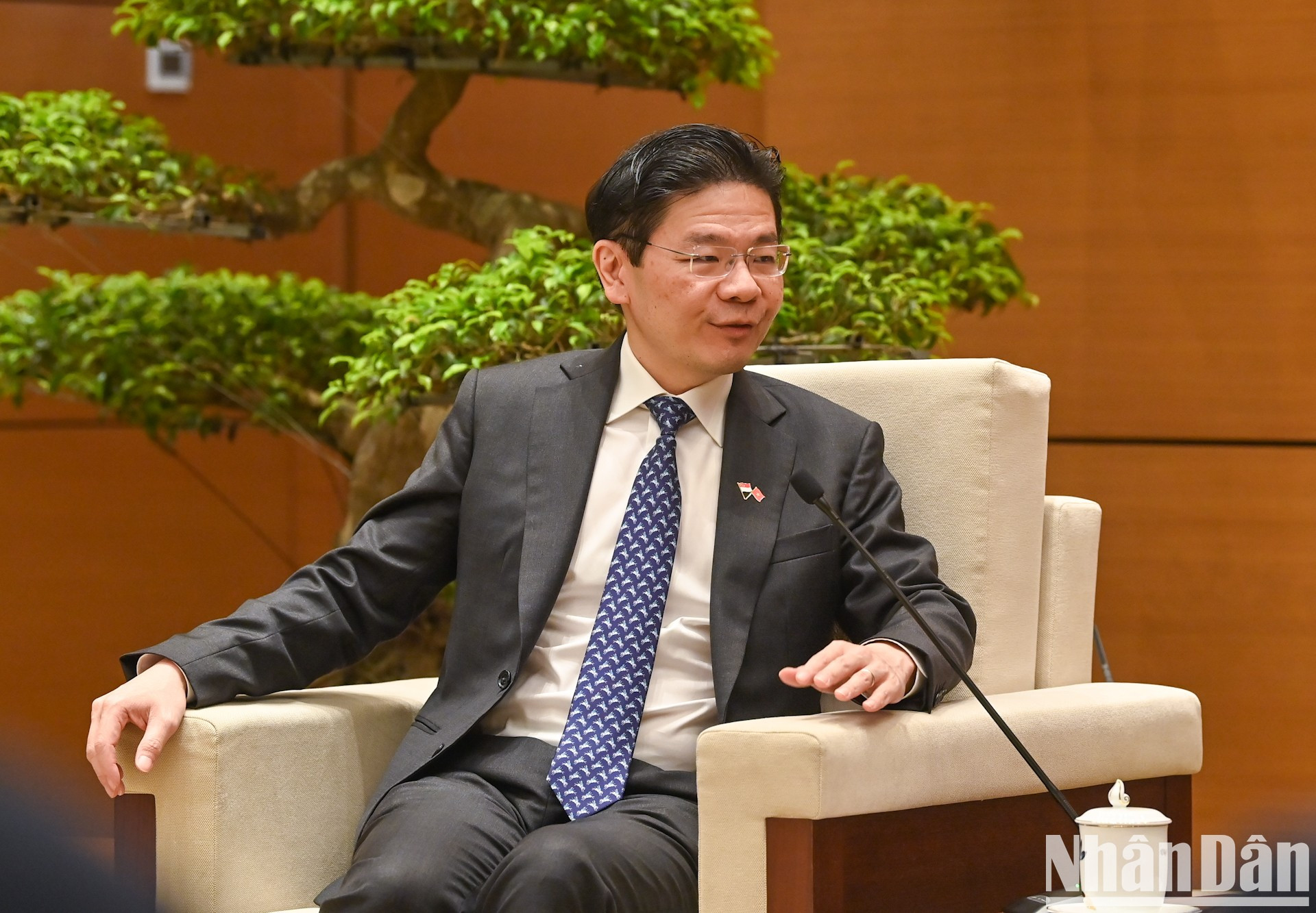 El premier de Singapur habla en el encuentro.