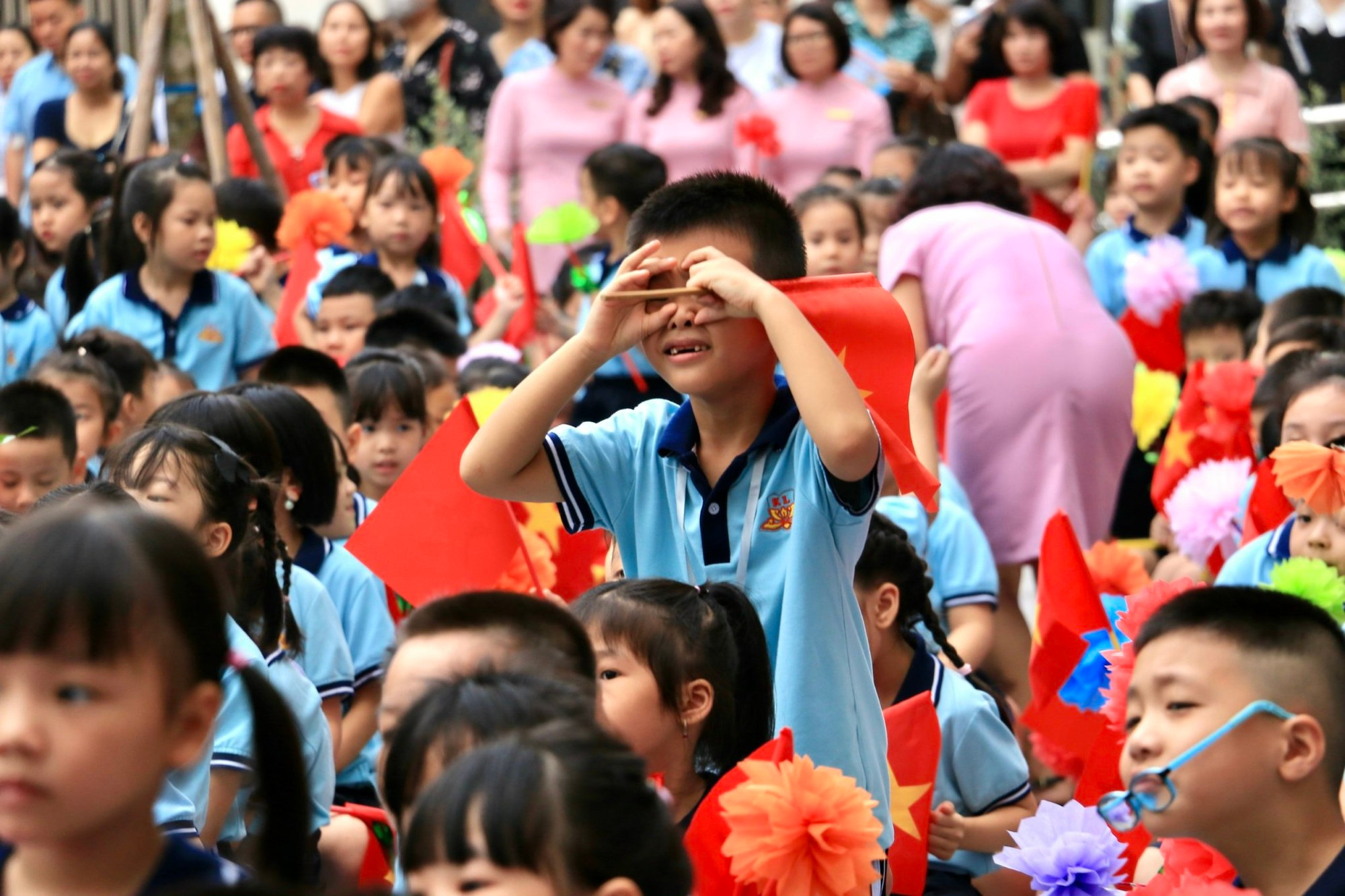 Estudiantes de primer grado en el día de comienzo del curso escolar 2023-2024. Estudiantes de primer grado en el día de comienzo del curso escolar 2023-2024.