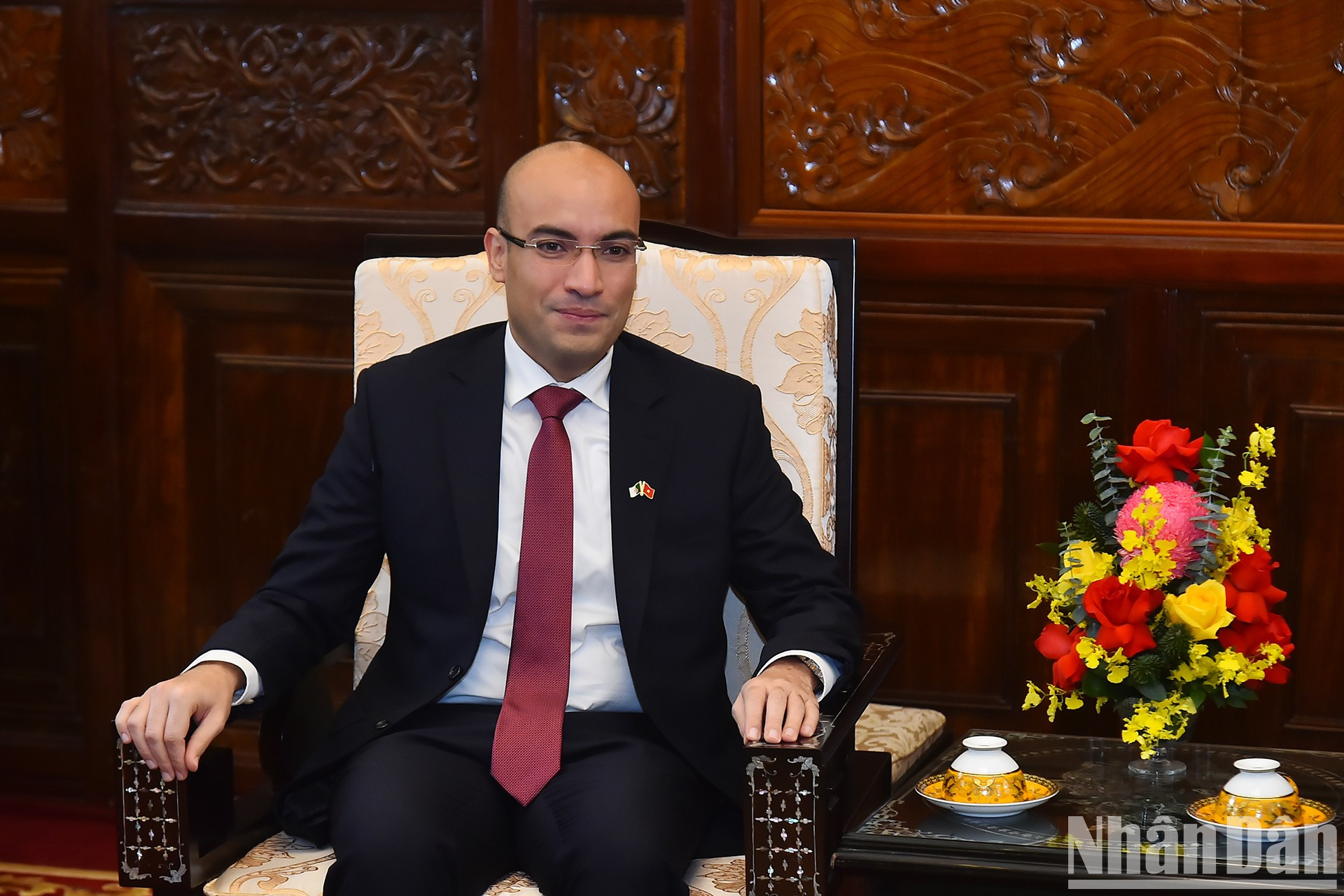 El embajador de Argelia en Hanói, Sofiane Chaib, habla en el encuentro. El embajador de Argelia en Hanói, Sofiane Chaib, habla en el encuentro.