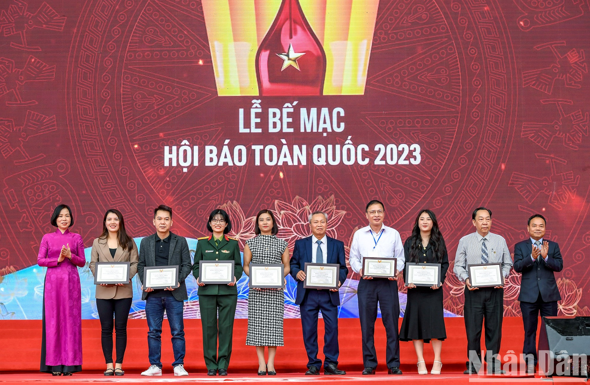Clausuran Festival Nacional de Prensa de Vietnam 2023 ảnh 9 Clausuran Festival Nacional de Prensa de Vietnam 2023 ảnh 9