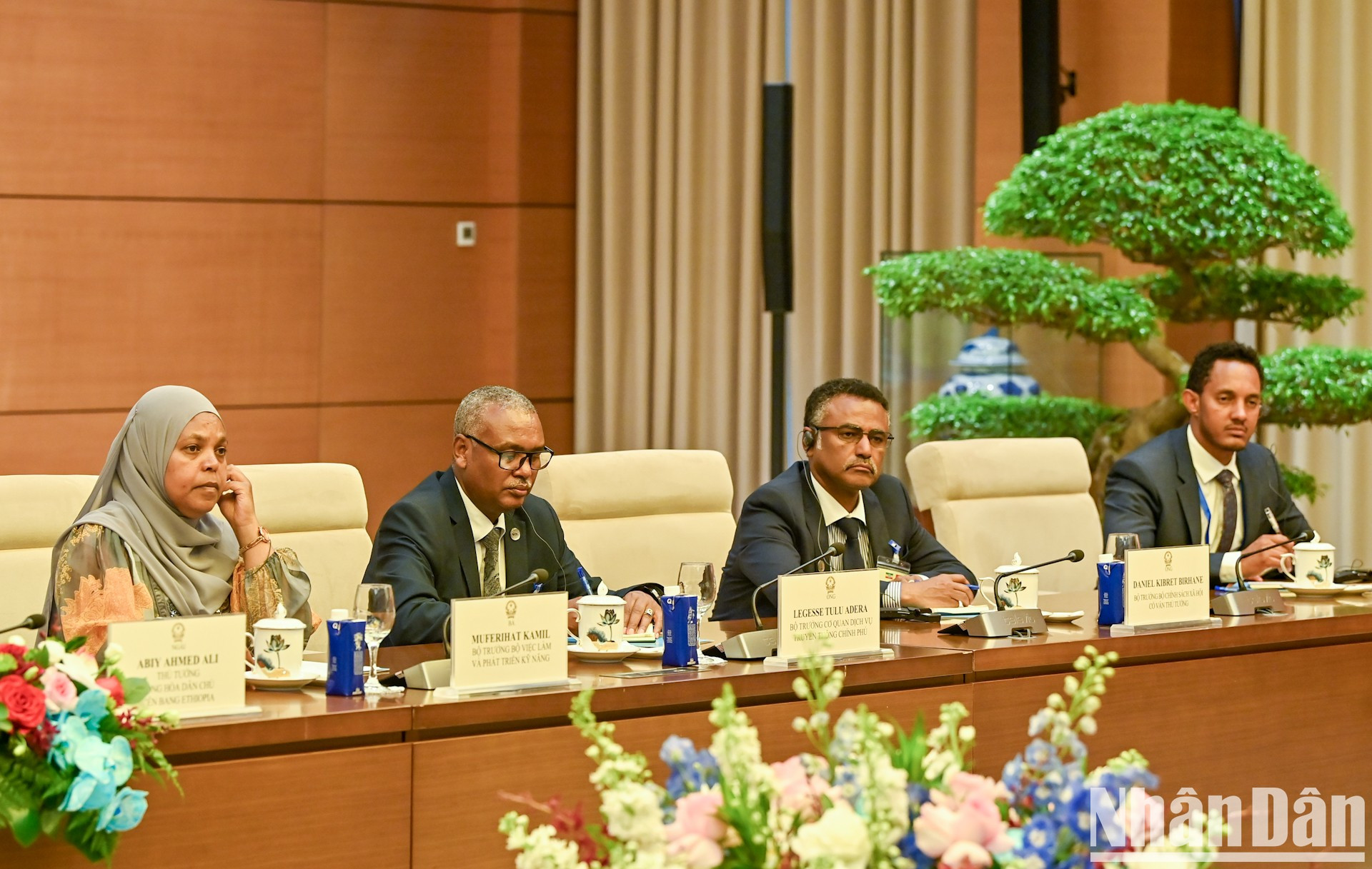 Delegados de Etiopía intervienen en el encuentro. Delegados de Etiopía intervienen en el encuentro.