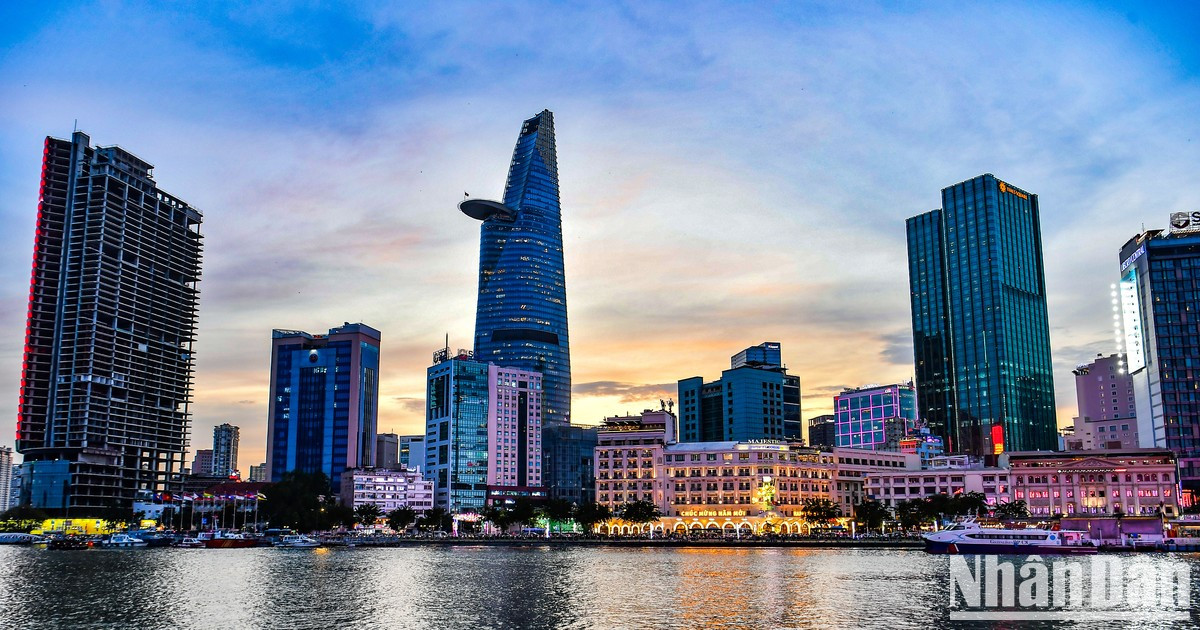 La belleza de Ciudad Ho Chi Minh: una "metrópolis" moderna tras 50 años de liberación