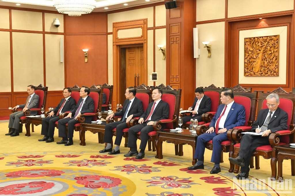 Delegados vietnamitas.