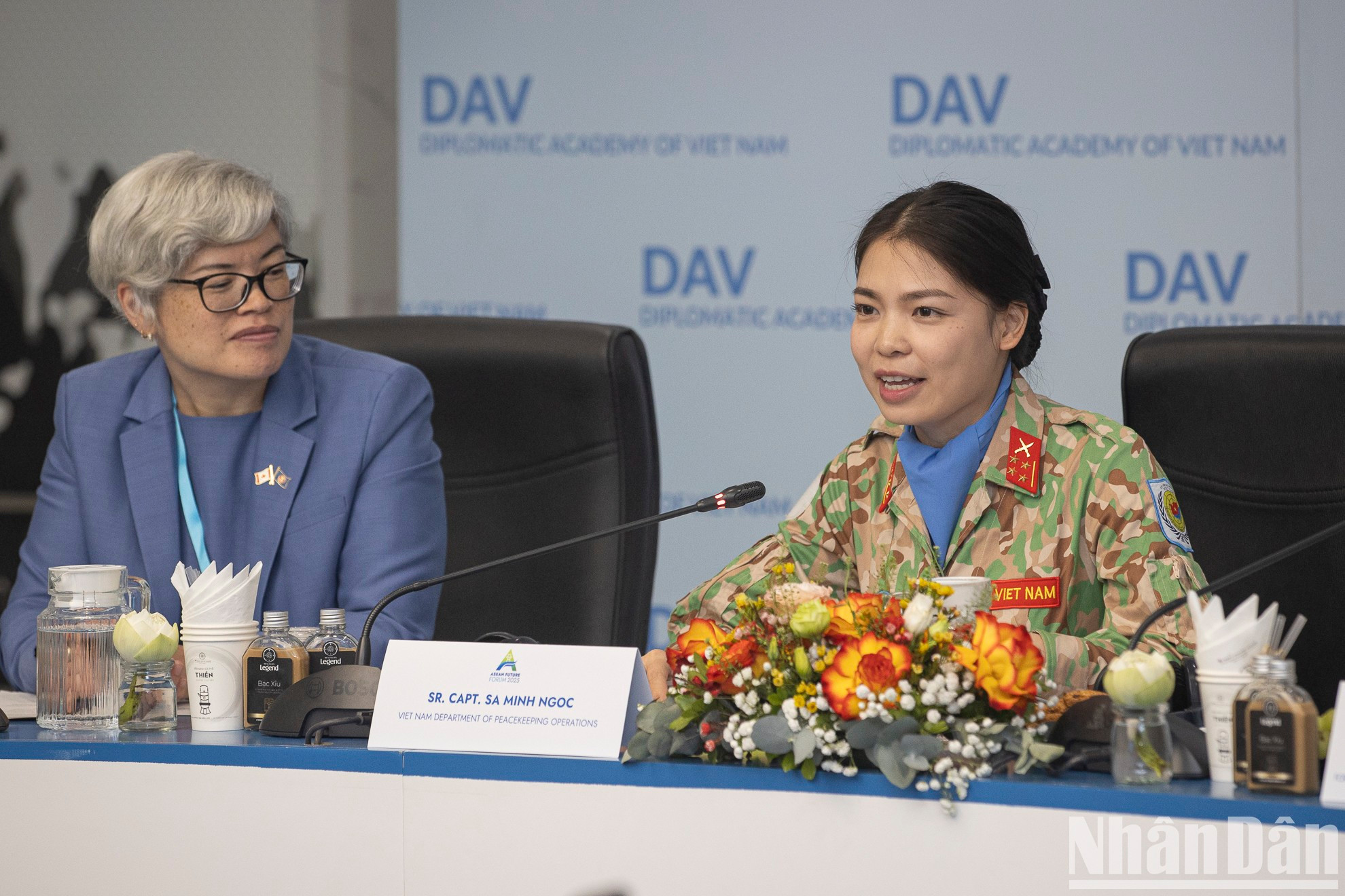 El seminario se centra en el papel de las mujeres en el mantenimiento de la paz y la seguridad regional, especialmente en lo que respecta a la transformación digital y la aplicación de la tecnología para aumentar la participación de las mujeres en los procesos de paz, seguridad y desarrollo sostenible. Además, busca soluciones para que la Asean garantice el suministro sostenible de alimentos en medio del cambio climático y la integración tecnológica.