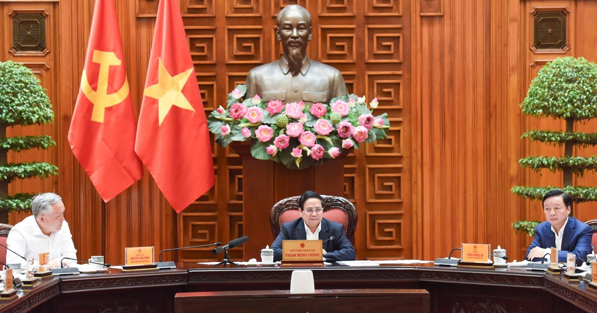 [Foto] Discuten en Hanói soluciones fiscales para la importación y exportación de mercancías de Vietnam