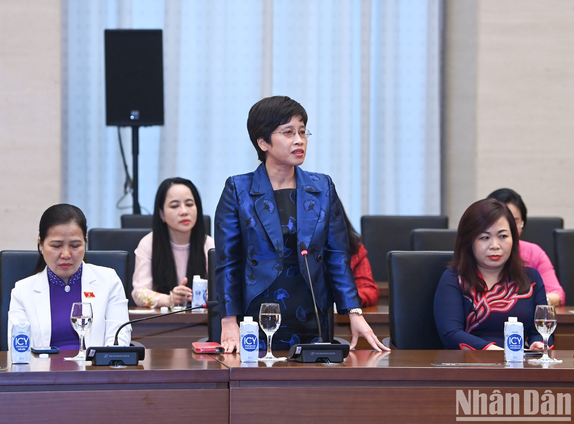 La subjefa del Comisión de Finanzas y Presupuesto, Nguyen Thi Phu Ha. La subjefa del Comisión de Finanzas y Presupuesto, Nguyen Thi Phu Ha.