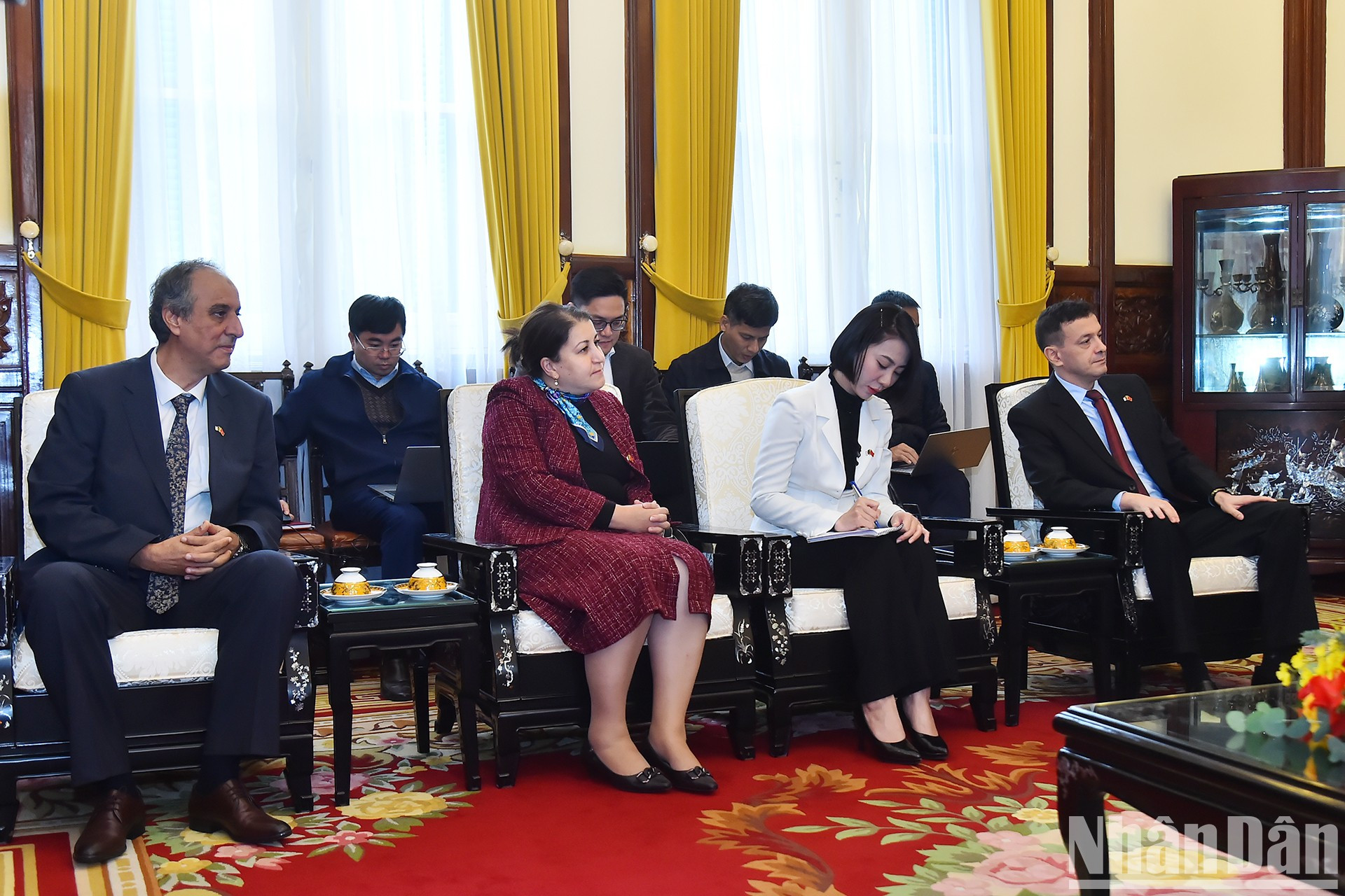 La delegación de Argelia acude a la cita. La delegación de Argelia acude a la cita.