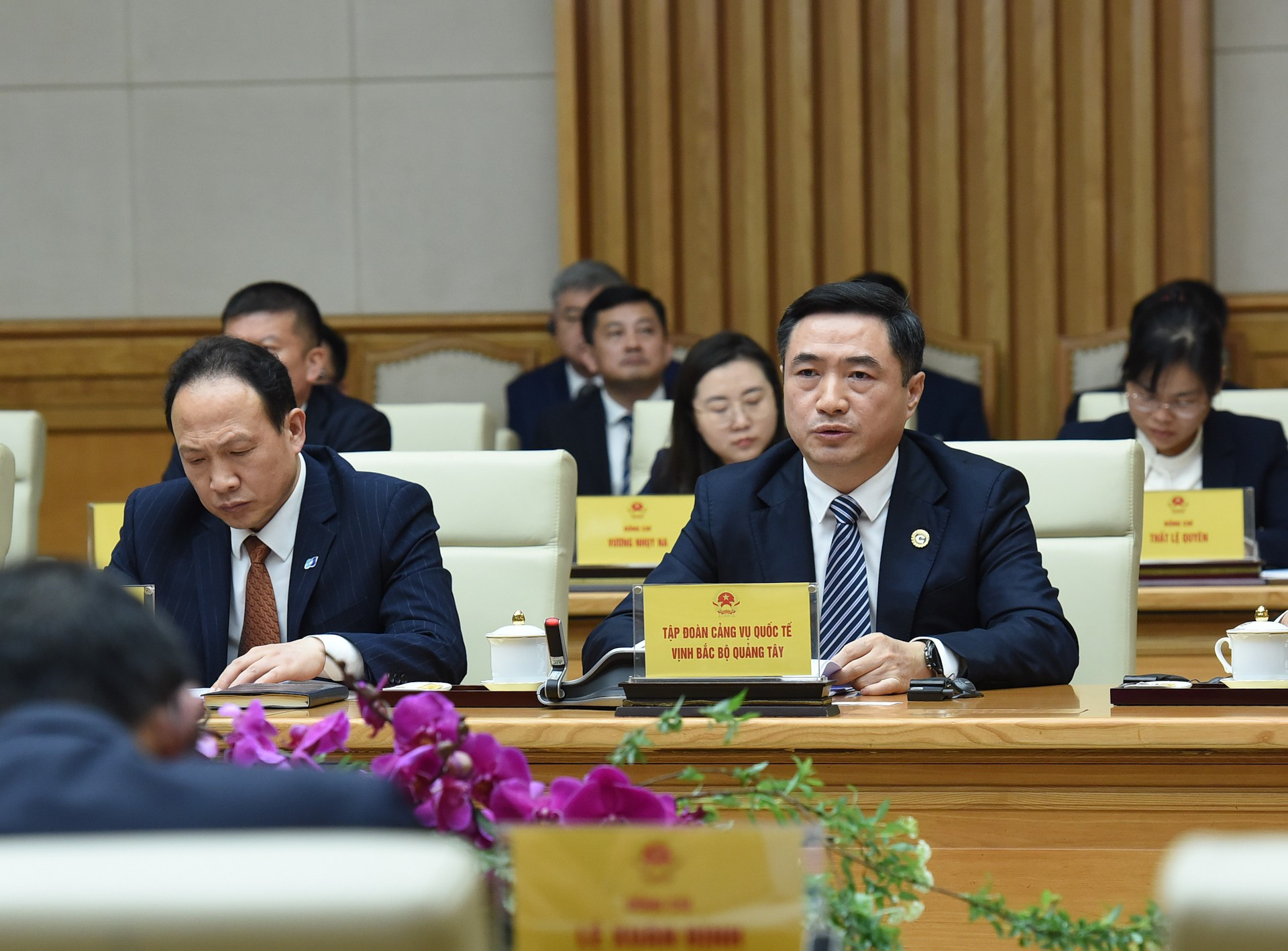 Liu Shengyou, director general del Grupo Puerto “Golfo de Tonkín”- Guangxi, habla en la cita. Liu Shengyou, director general del Grupo Puerto “Golfo de Tonkín”- Guangxi, habla en la cita.