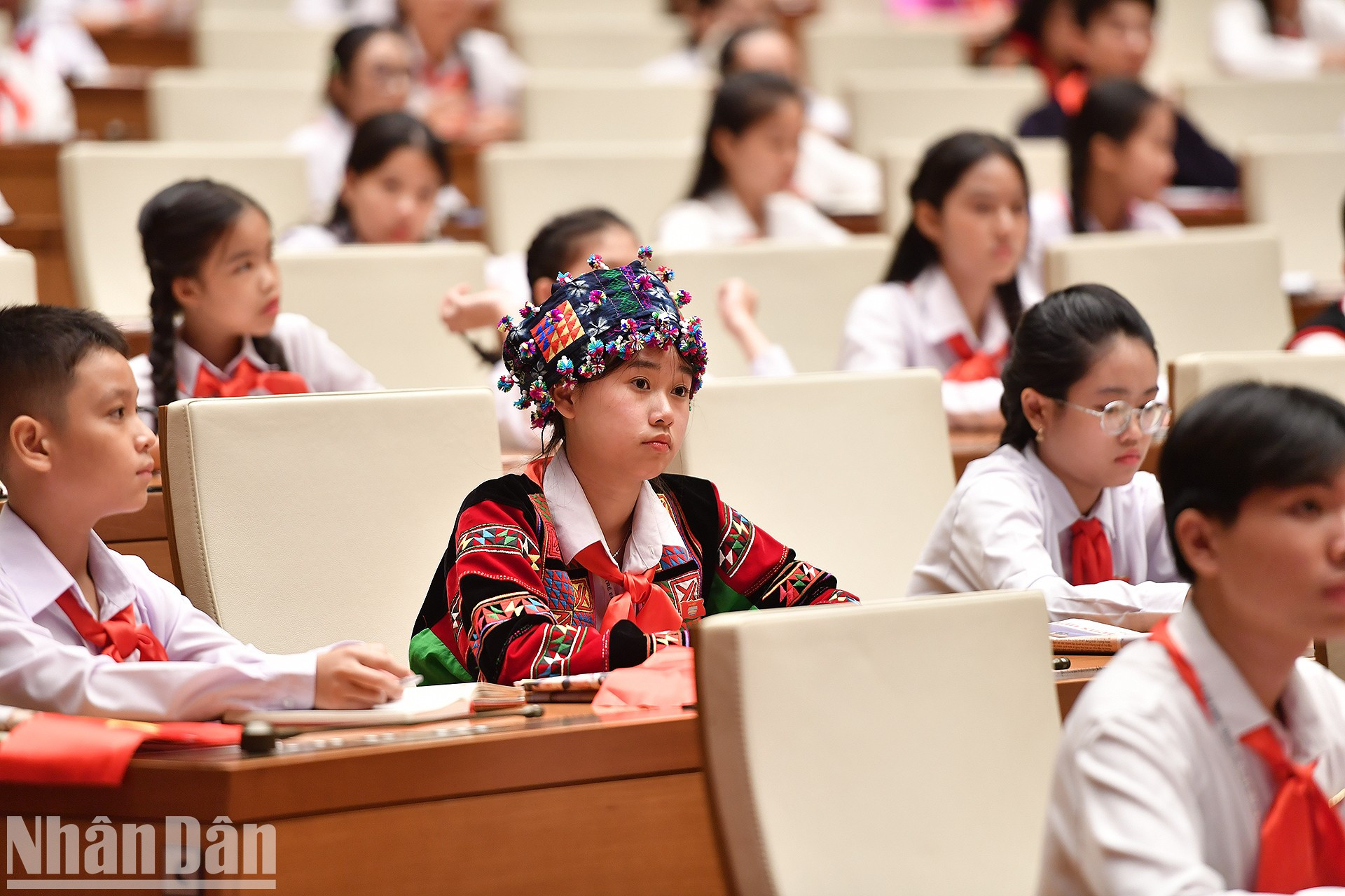 Los delegados afirman que la violencia escolar es un problema que debe eliminarse, no sólo en las ciudades sino también en las tierras altas y las zonas de minorías étnicas.