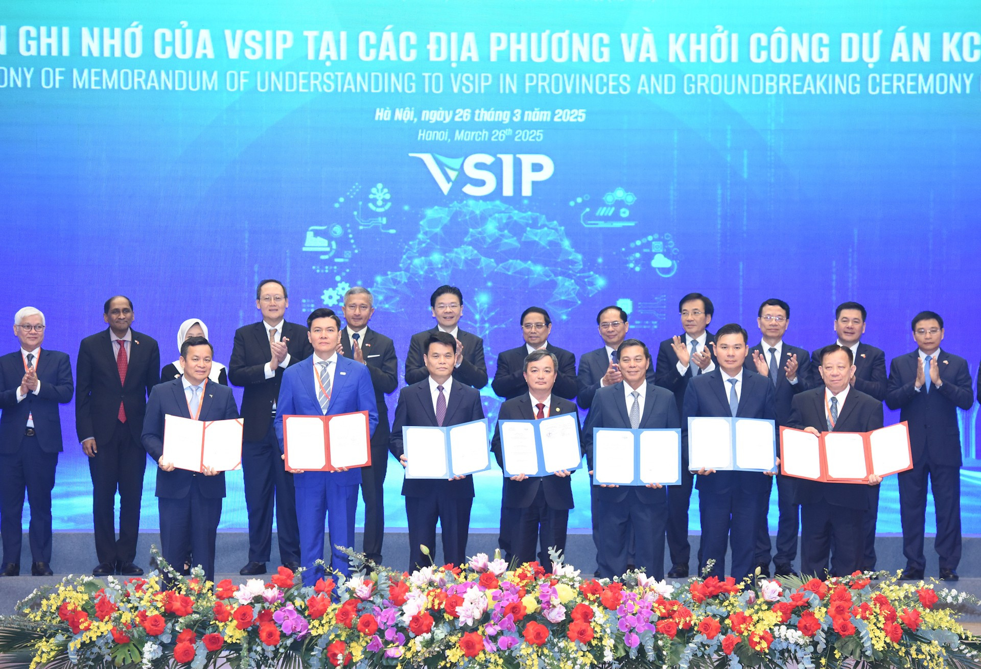 Los dos premieres presencian el acto de firma de documentos de cooperación bilateral. Los dos premieres presencian el acto de firma de documentos de cooperación bilateral.