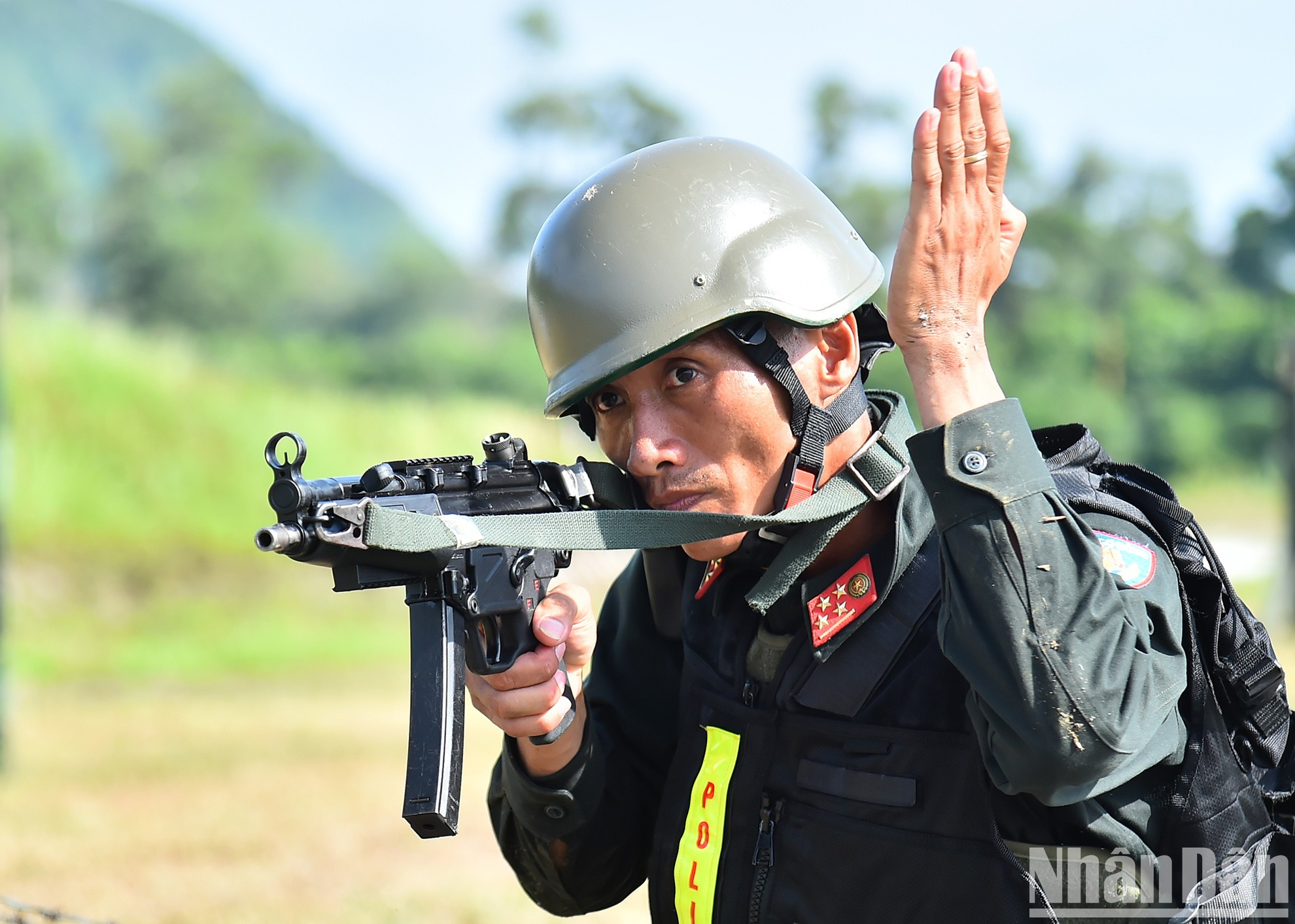 Además del entrenamiento de habilidades individuales, practicarán la coordinación entre grupos al realizar tareas en la práctica. Además del entrenamiento de habilidades individuales, practicarán la coordinación entre grupos al realizar tareas en la práctica.