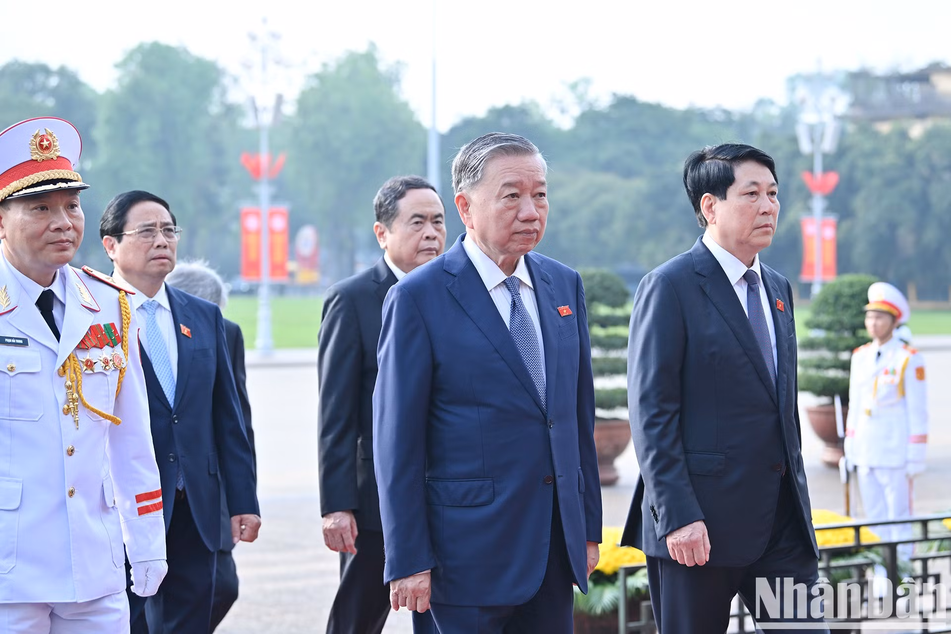 El secretario general del Partido Comunista de Vietnam, To Lam; el presidente del país, Luong Cuong; el primer ministro Pham Minh Chinh y el titular de la Asamblea Nacional de Vietnam, Tran Thanh Man.