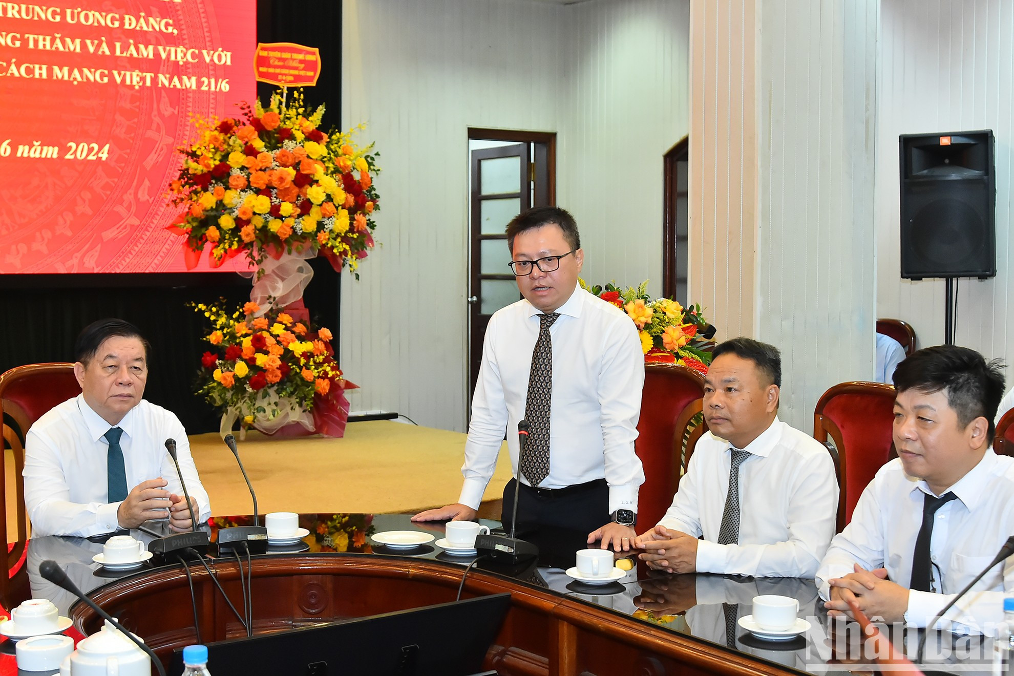 El presidente editor Le Quoc Minh.