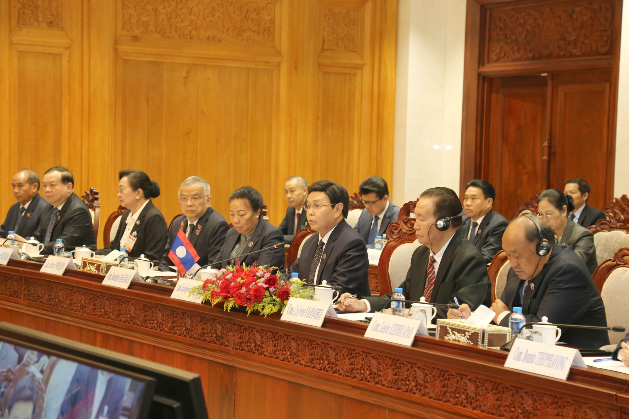 El titular de la Asamblea Nacional de Laos, Xaysomphone Phomvihane, habla en la cita. El titular de la Asamblea Nacional de Laos, Xaysomphone Phomvihane, habla en la cita.