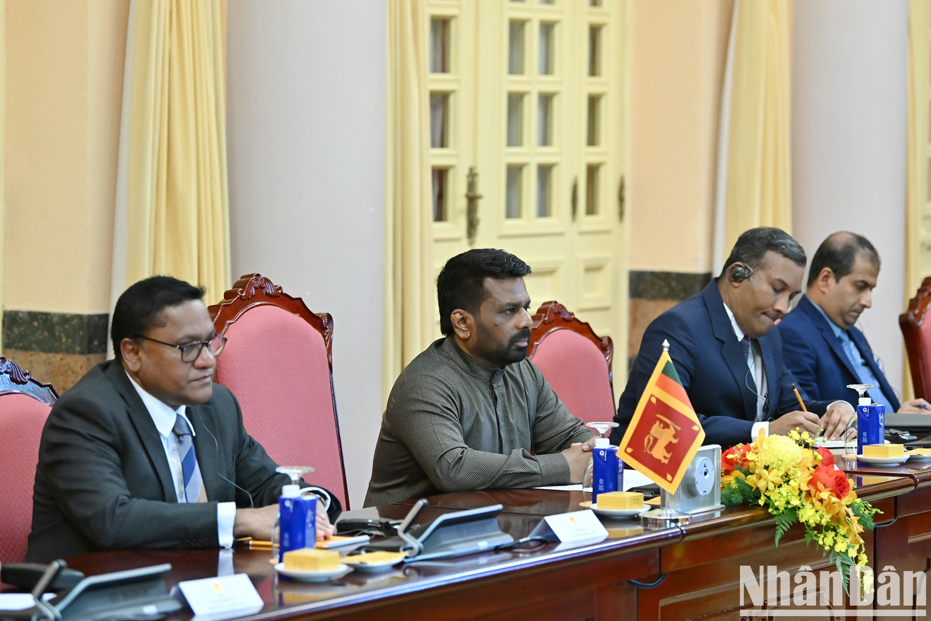 El presidente esrilanqués, Anura Kumara Dissanayaka, habla en la cita. El presidente esrilanqués, Anura Kumara Dissanayaka, habla en la cita.