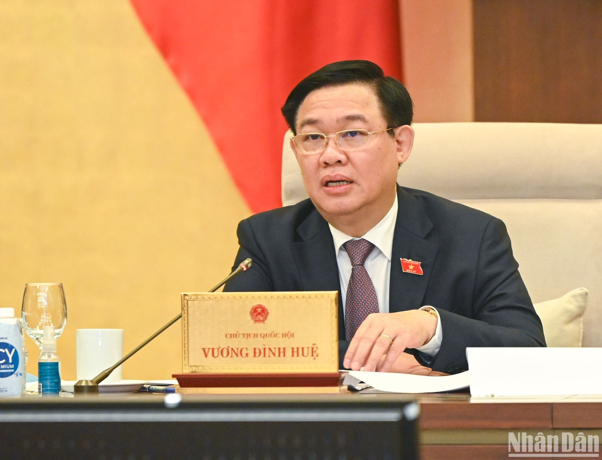 El presidente de la AN, Vuong Dinh Hue.