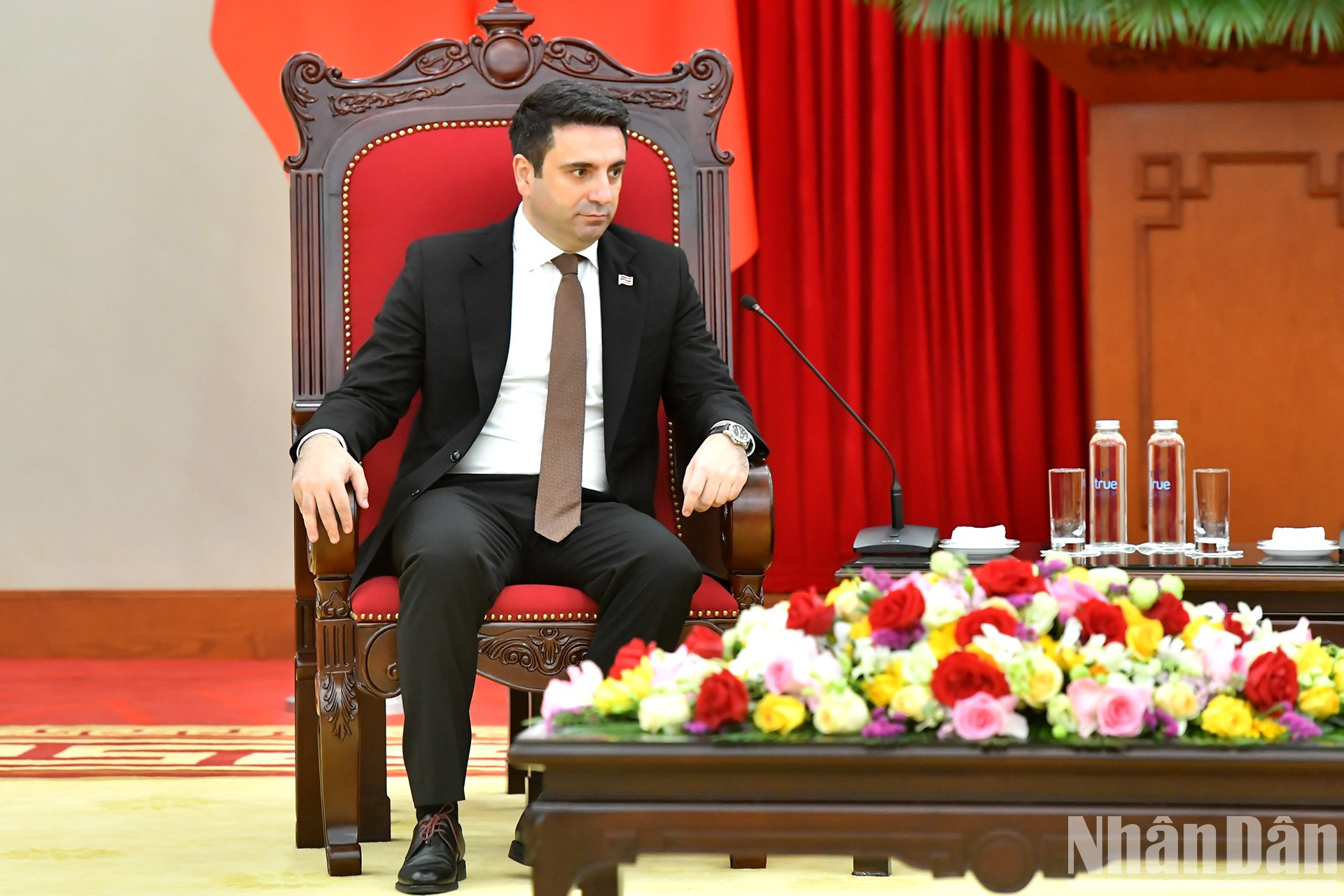 El presidente de la Asamblea Nacional de Armenia, Alen Simonyan.
