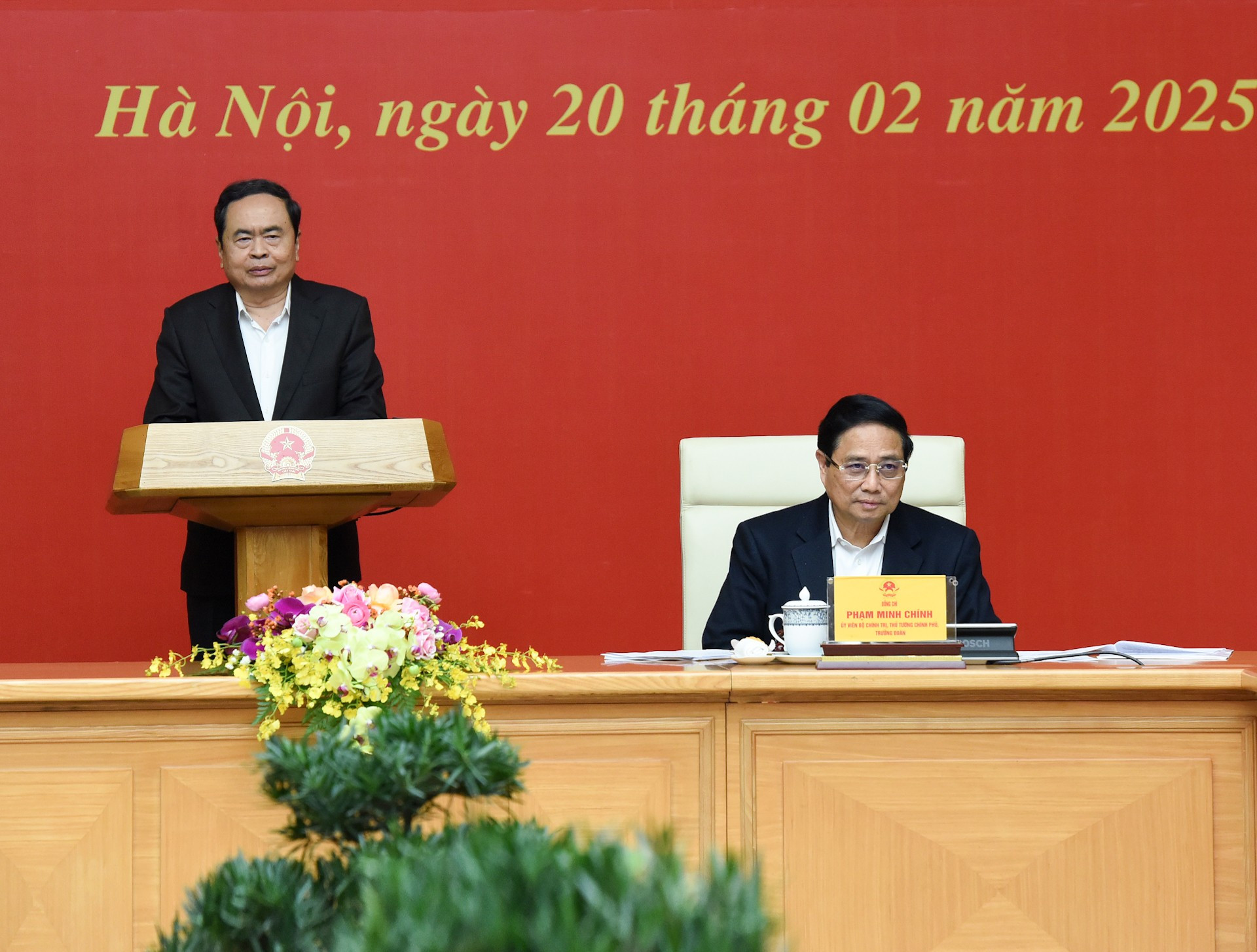 El presidente de la Asamblea Nacional de Vietnam, Tran Thanh Man, habla en la cita. El presidente de la Asamblea Nacional de Vietnam, Tran Thanh Man, habla en la cita.